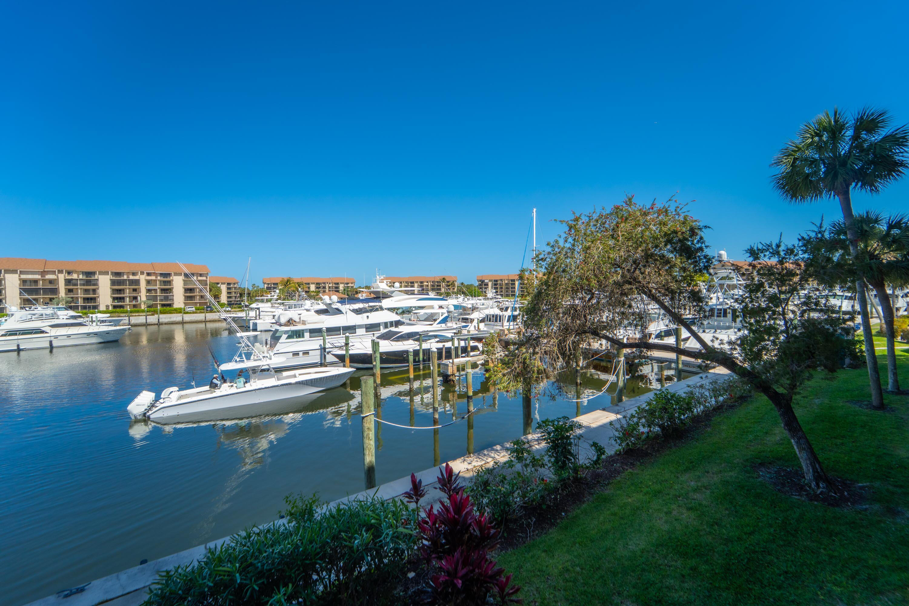 2501 Marina Isle Way 203 Property Photo 41