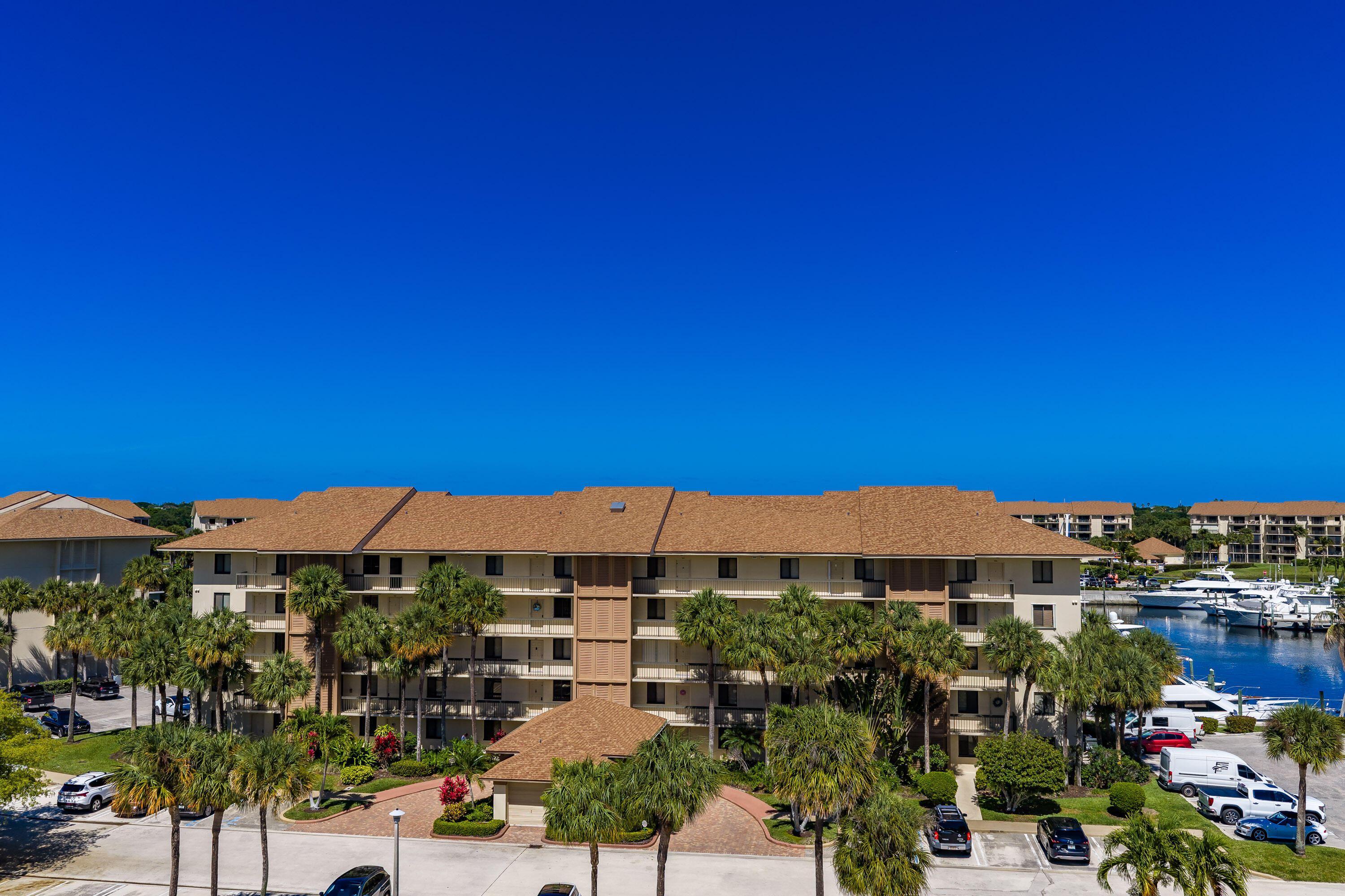 2501 Marina Isle Way 203 Property Photo 47