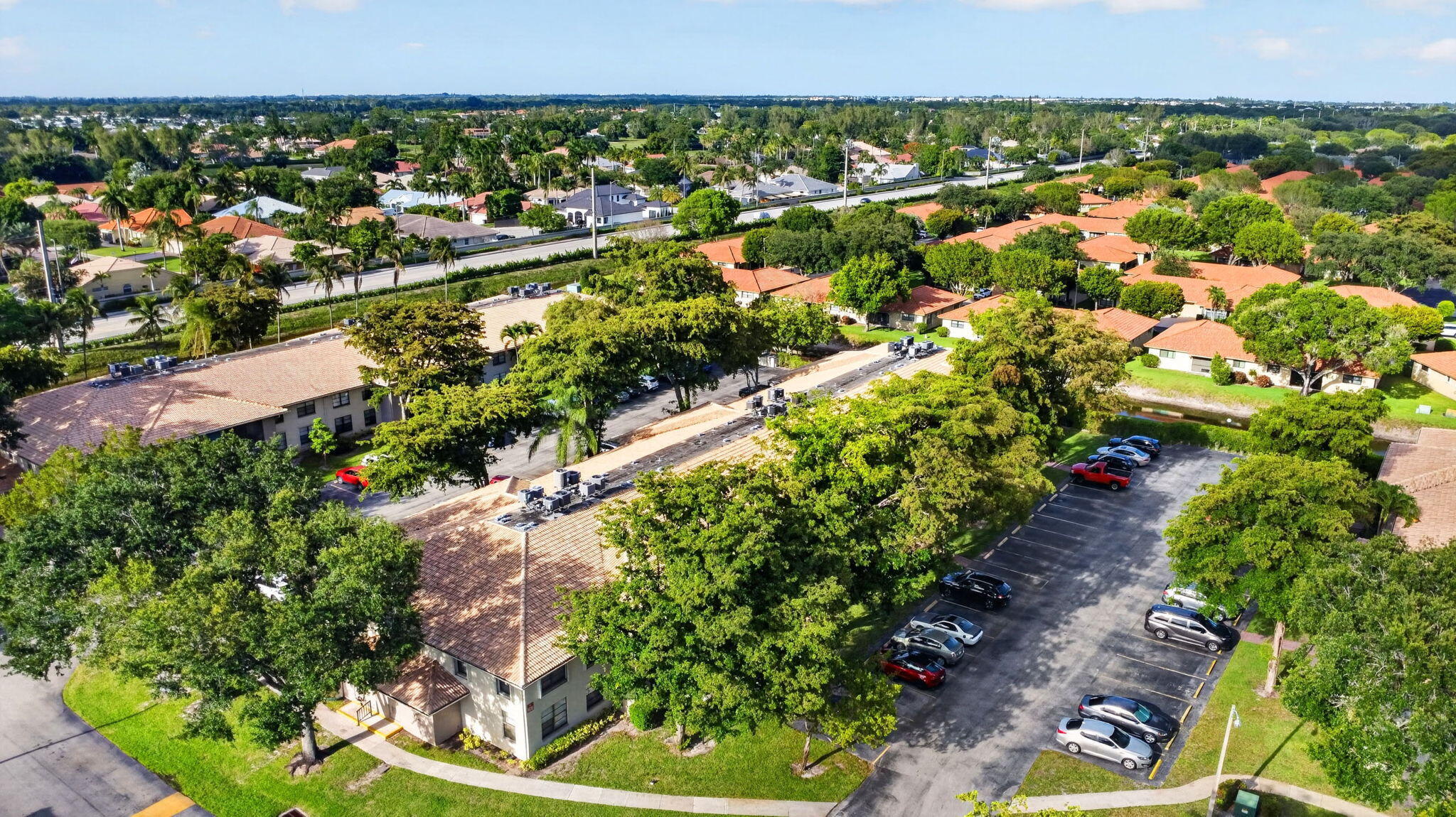 9810 Pineapple Tree Property Photo 43