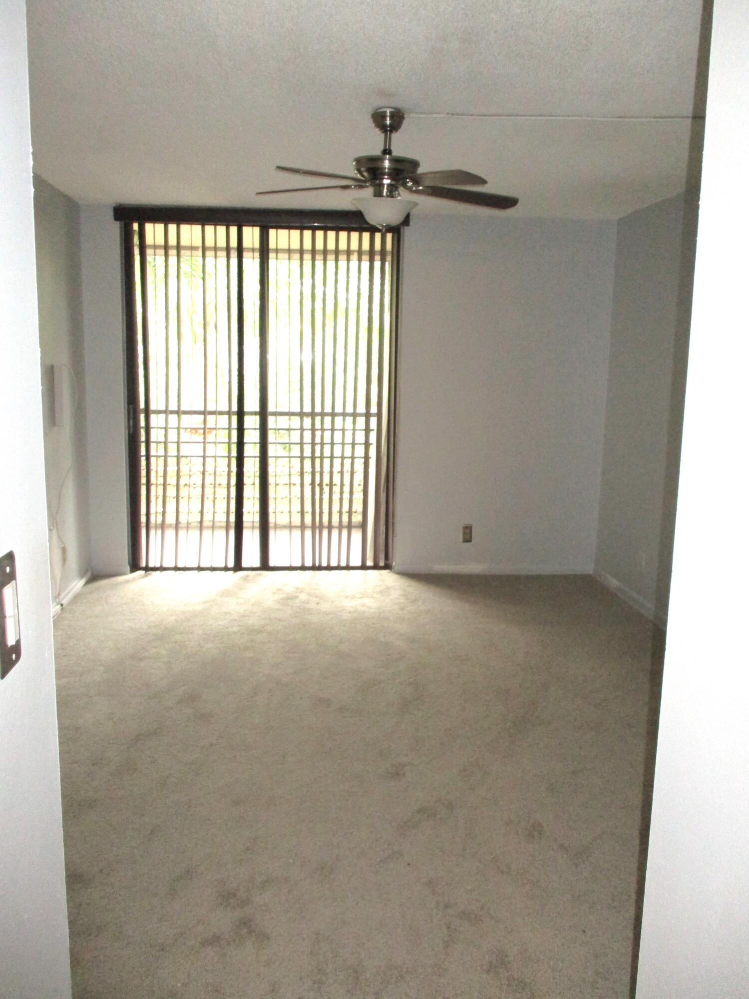 6751 N University Drive 320 Property Photo 12