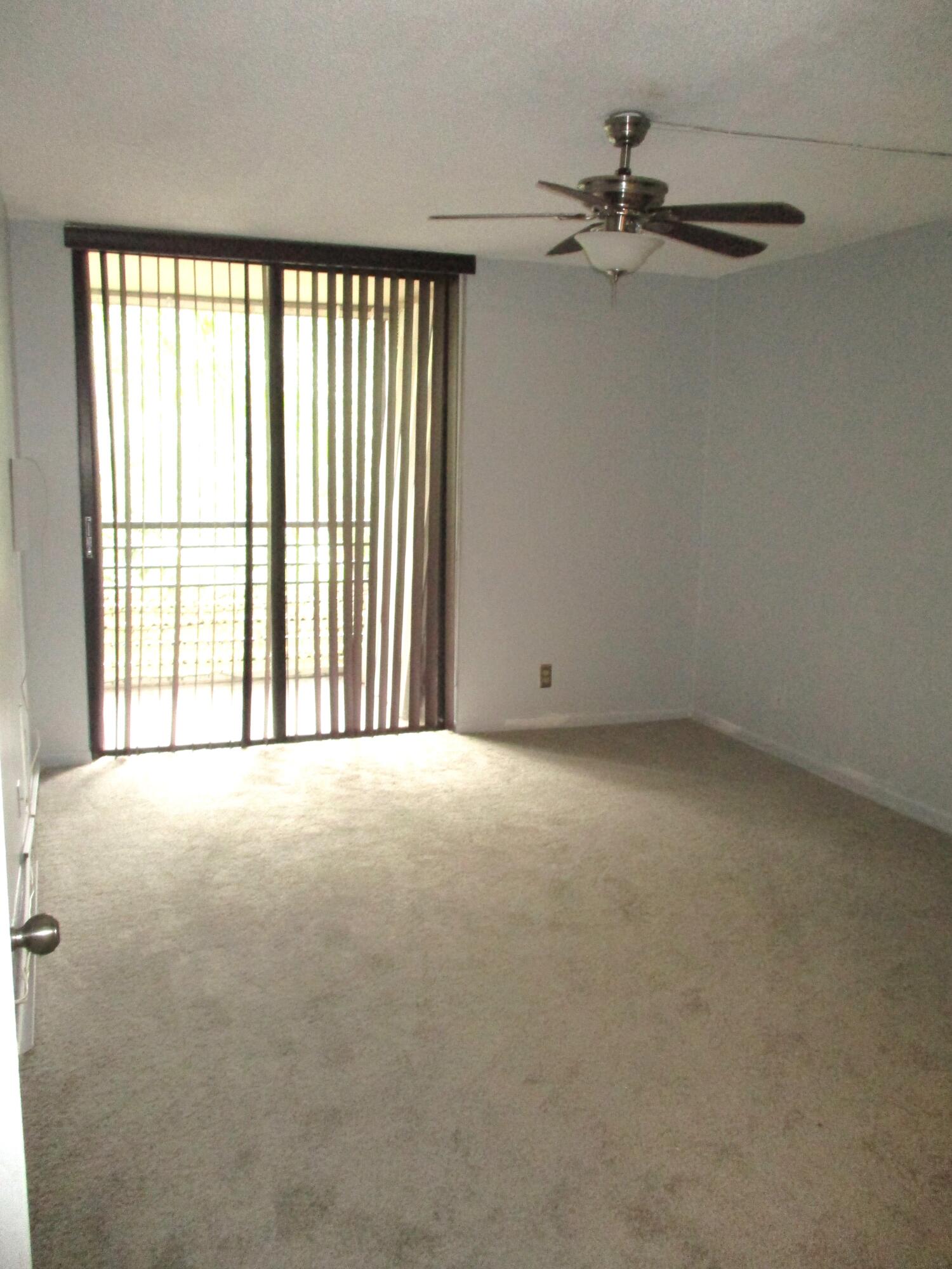 6751 N University Drive 320 Property Photo 13