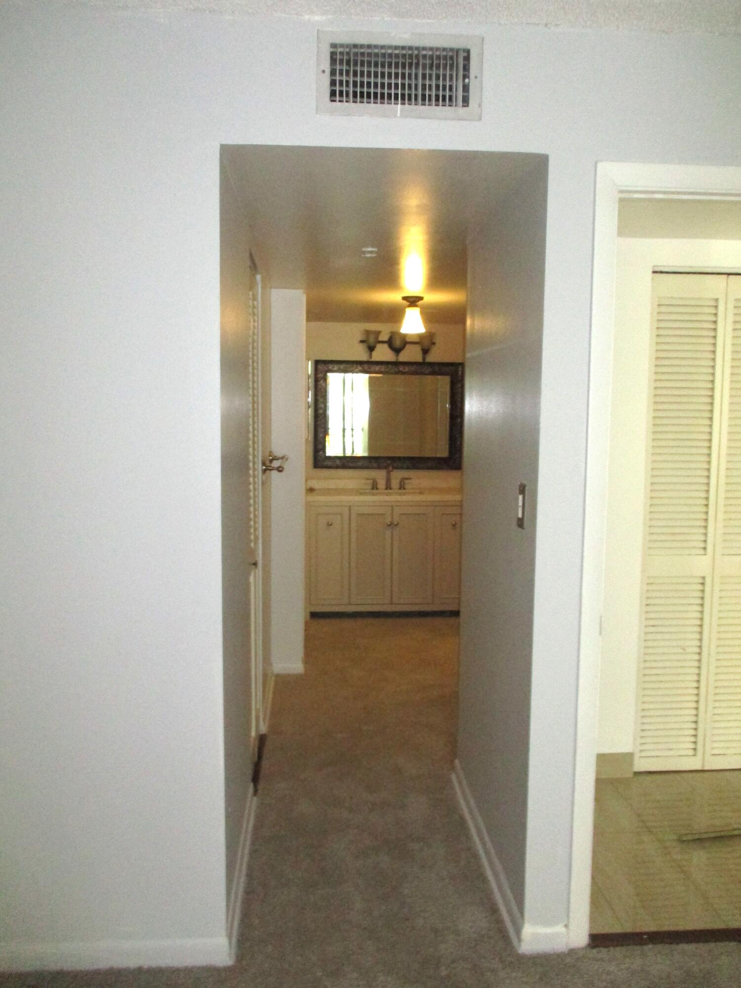 6751 N University Drive 320 Property Photo 14