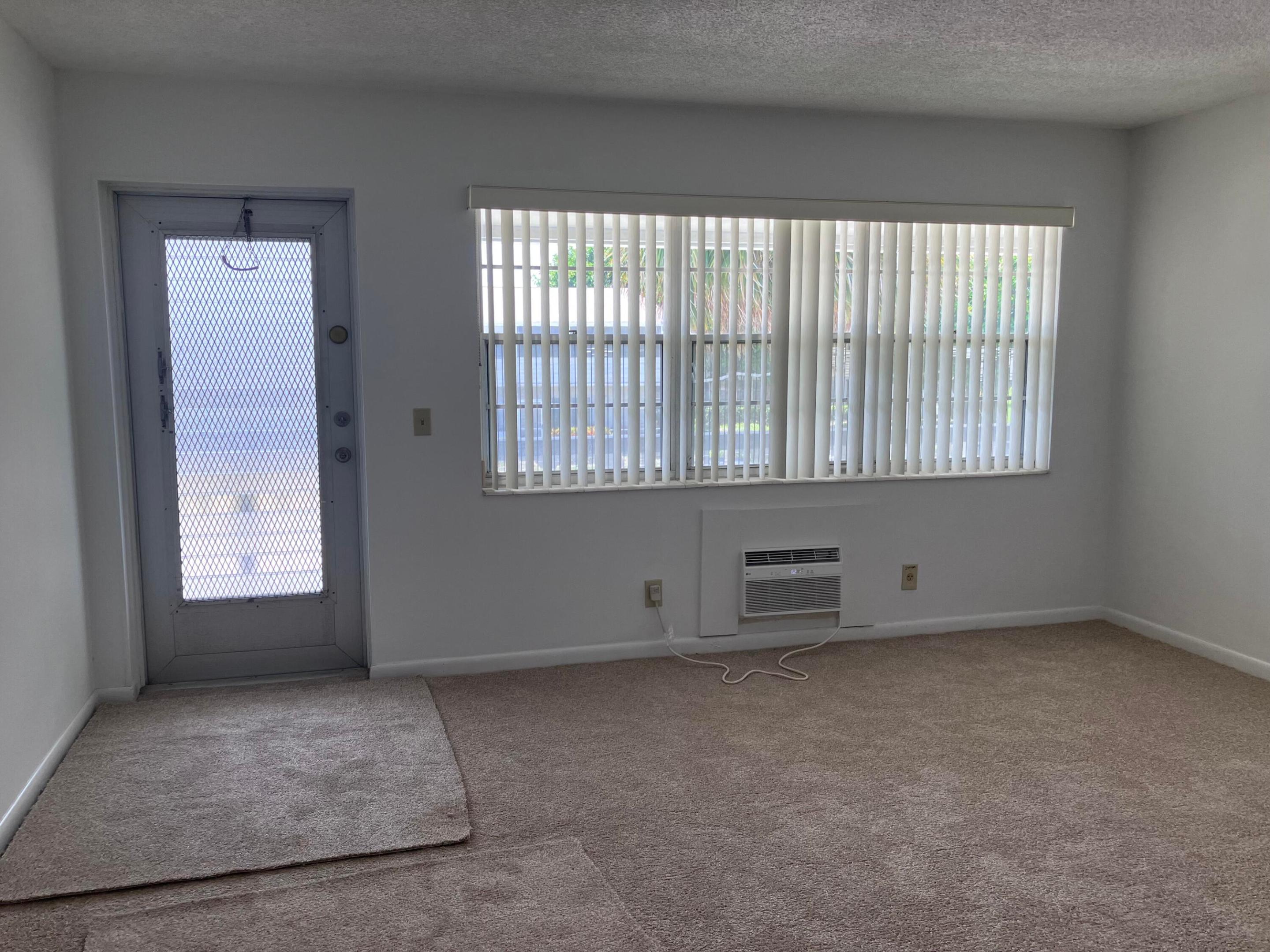 364 Northampton R Property Photo 4