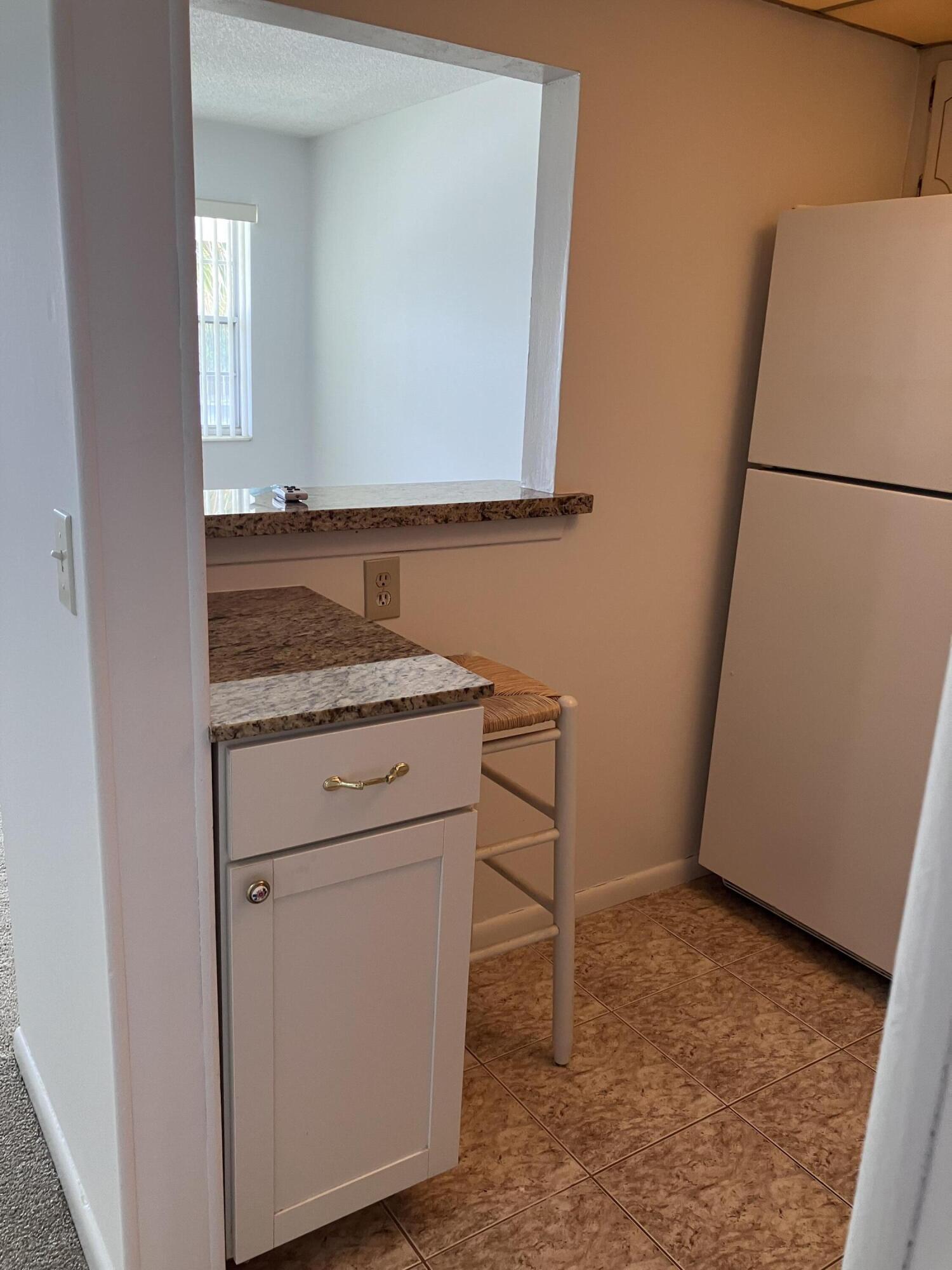364 Northampton R Property Photo 10