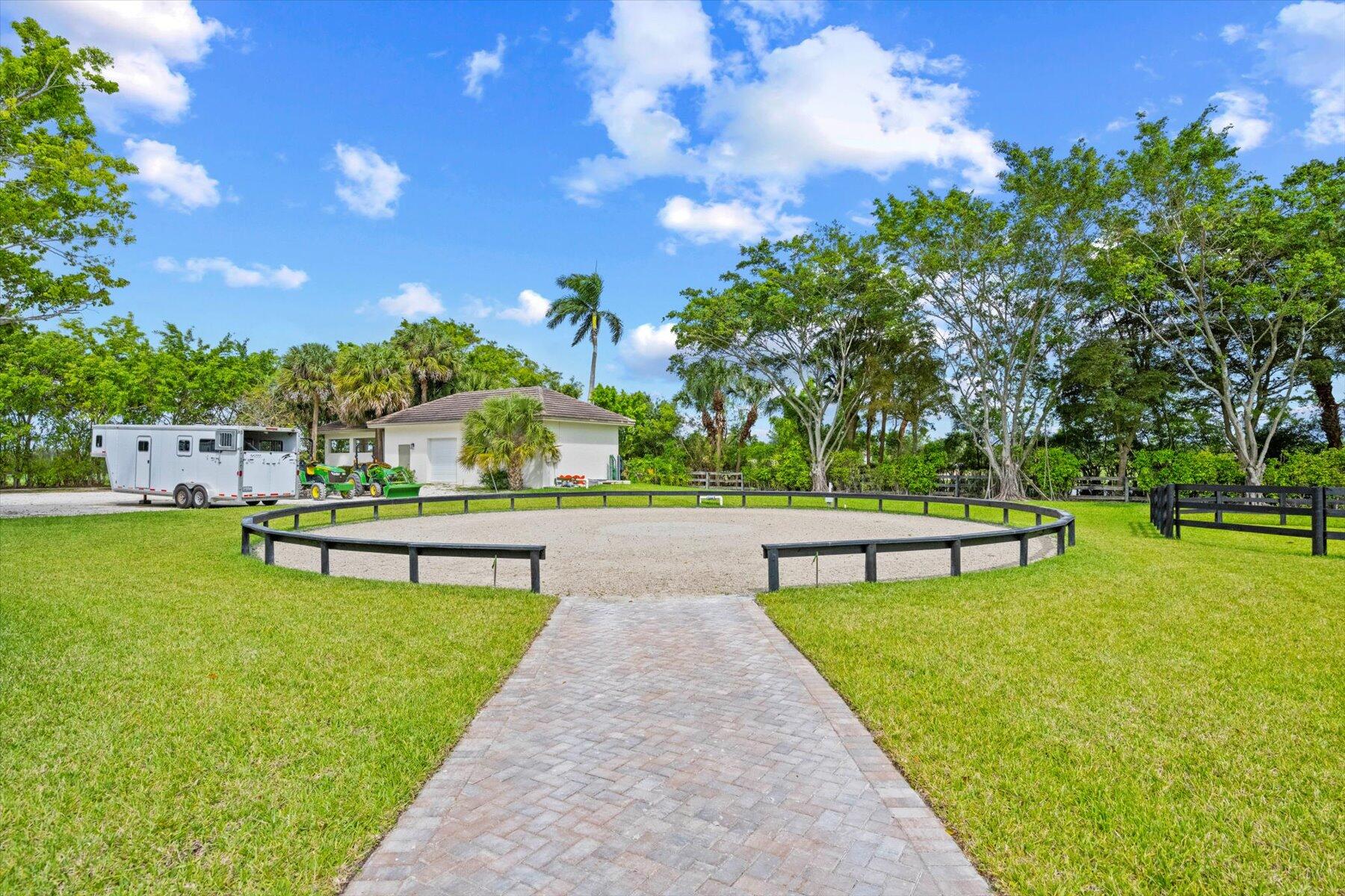 12995 Via Christina Property Photo 22