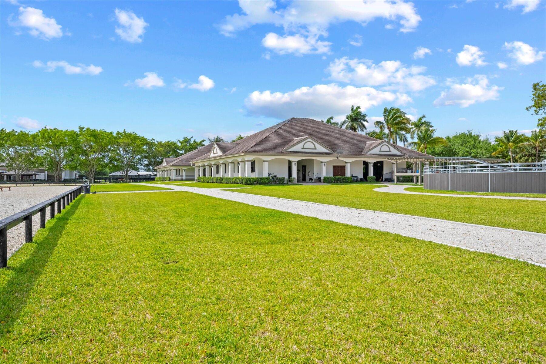 12995 Via Christina Property Photo 25