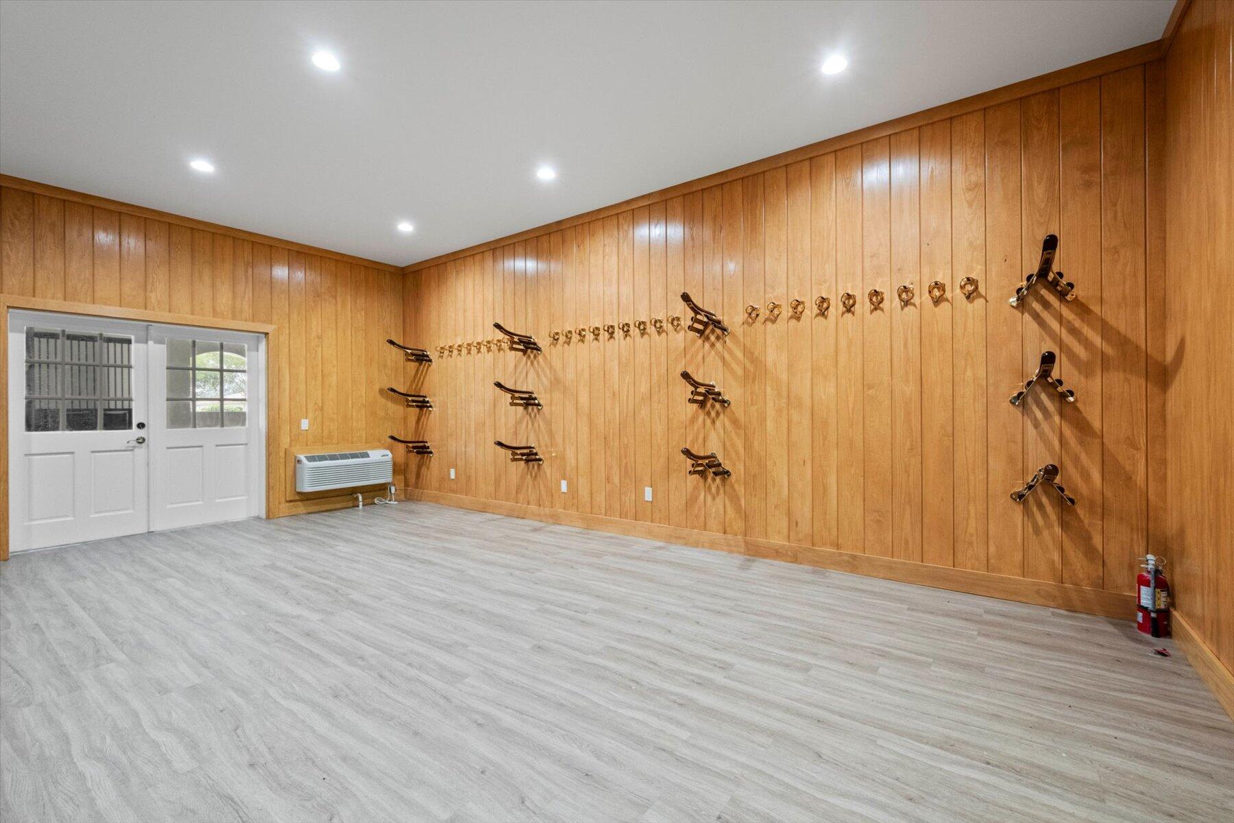 12995 Via Christina Property Photo 31