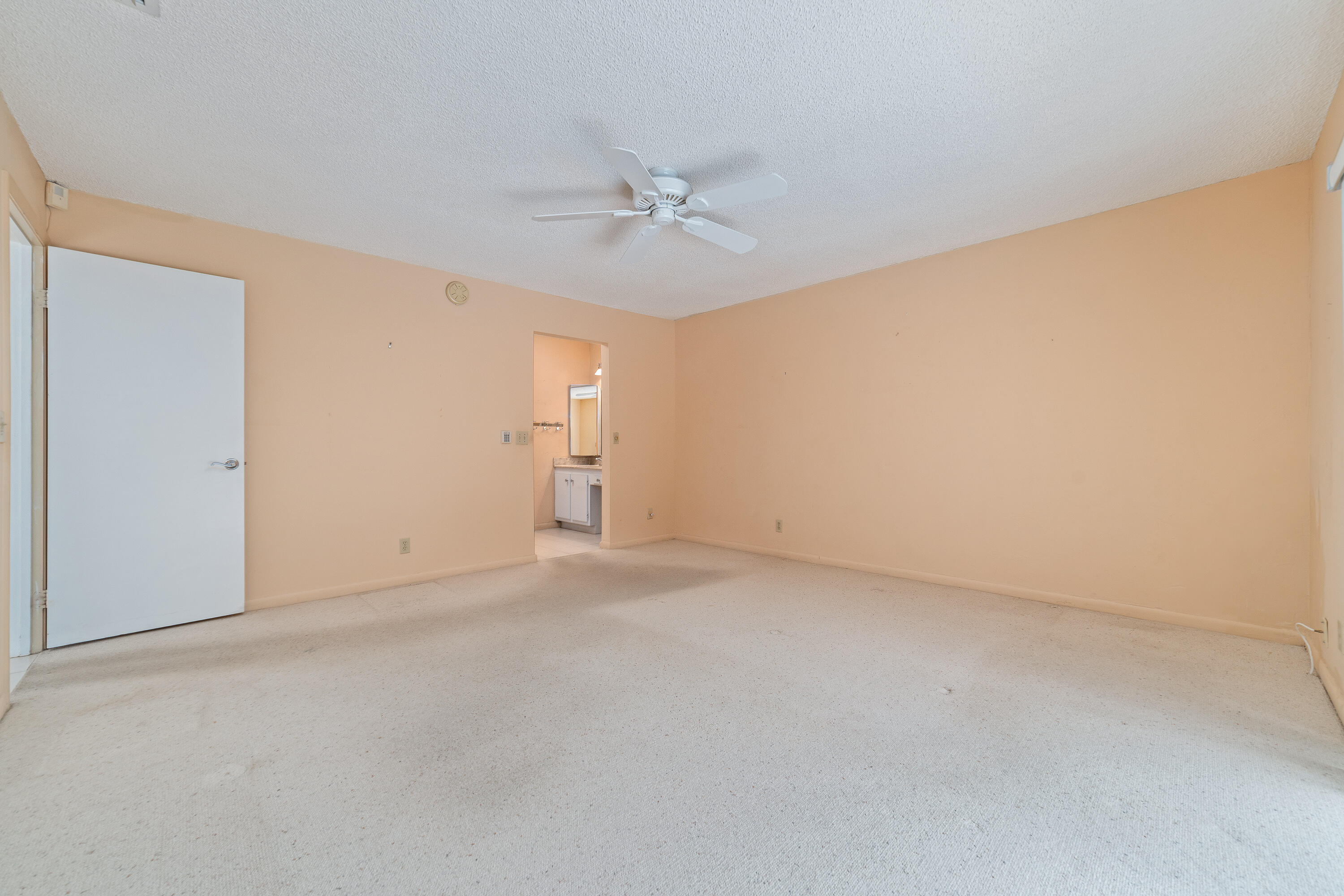 302 Deer Creek Wildwood Lane E Property Photo 21
