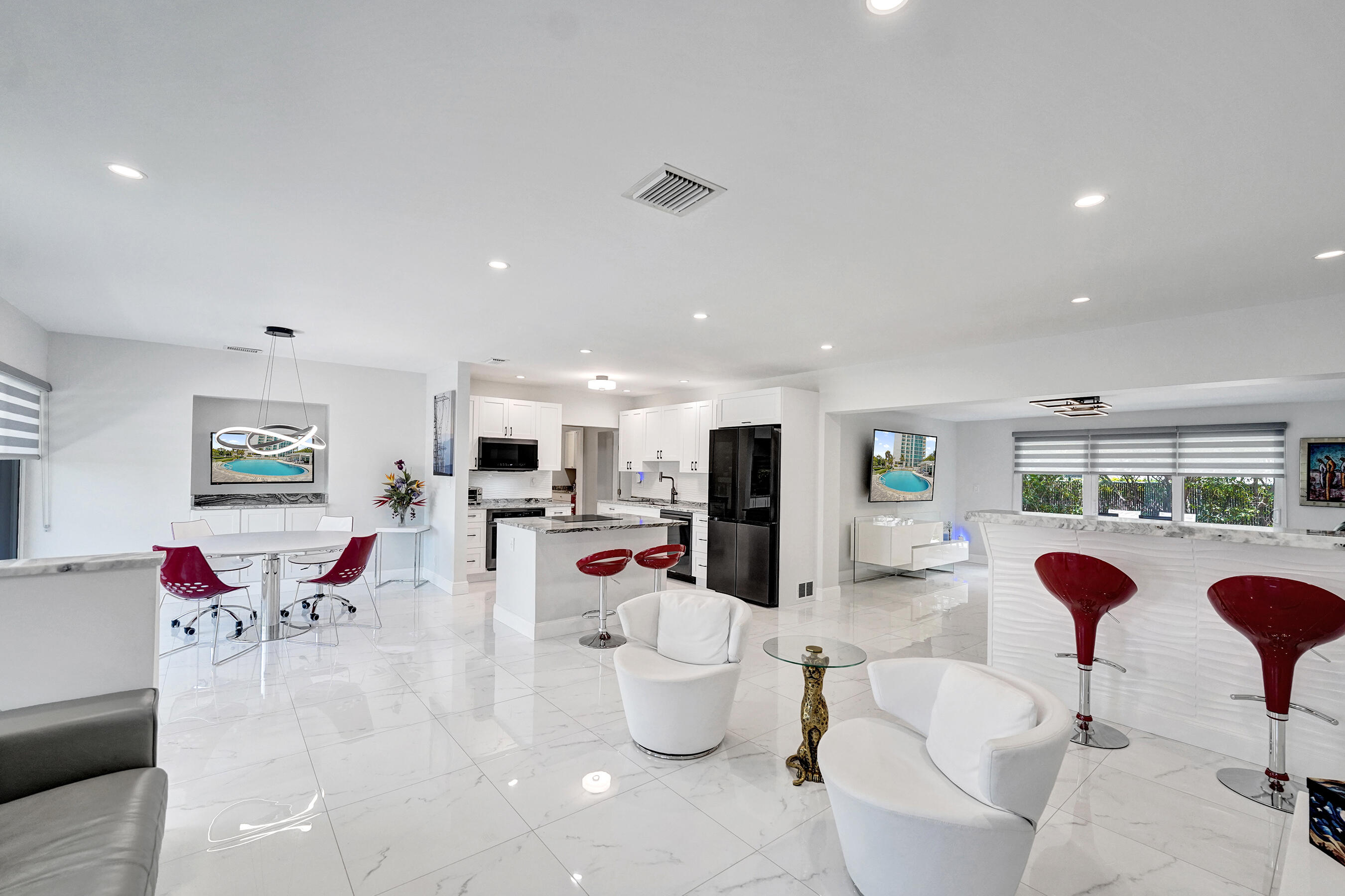 1431 S Ocean Boulevard 2 Property Photo 4