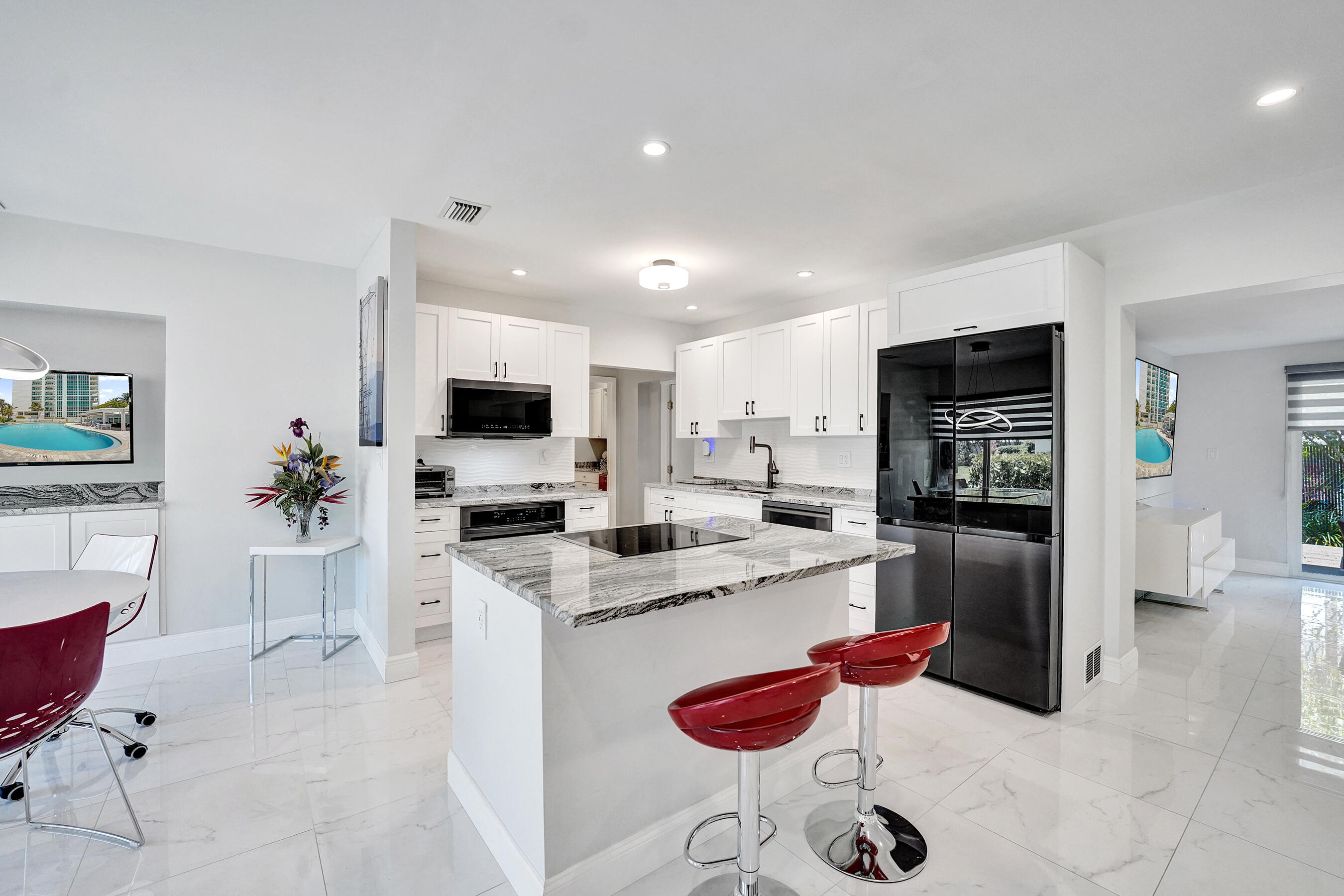 1431 S Ocean Boulevard 2 Property Photo 5