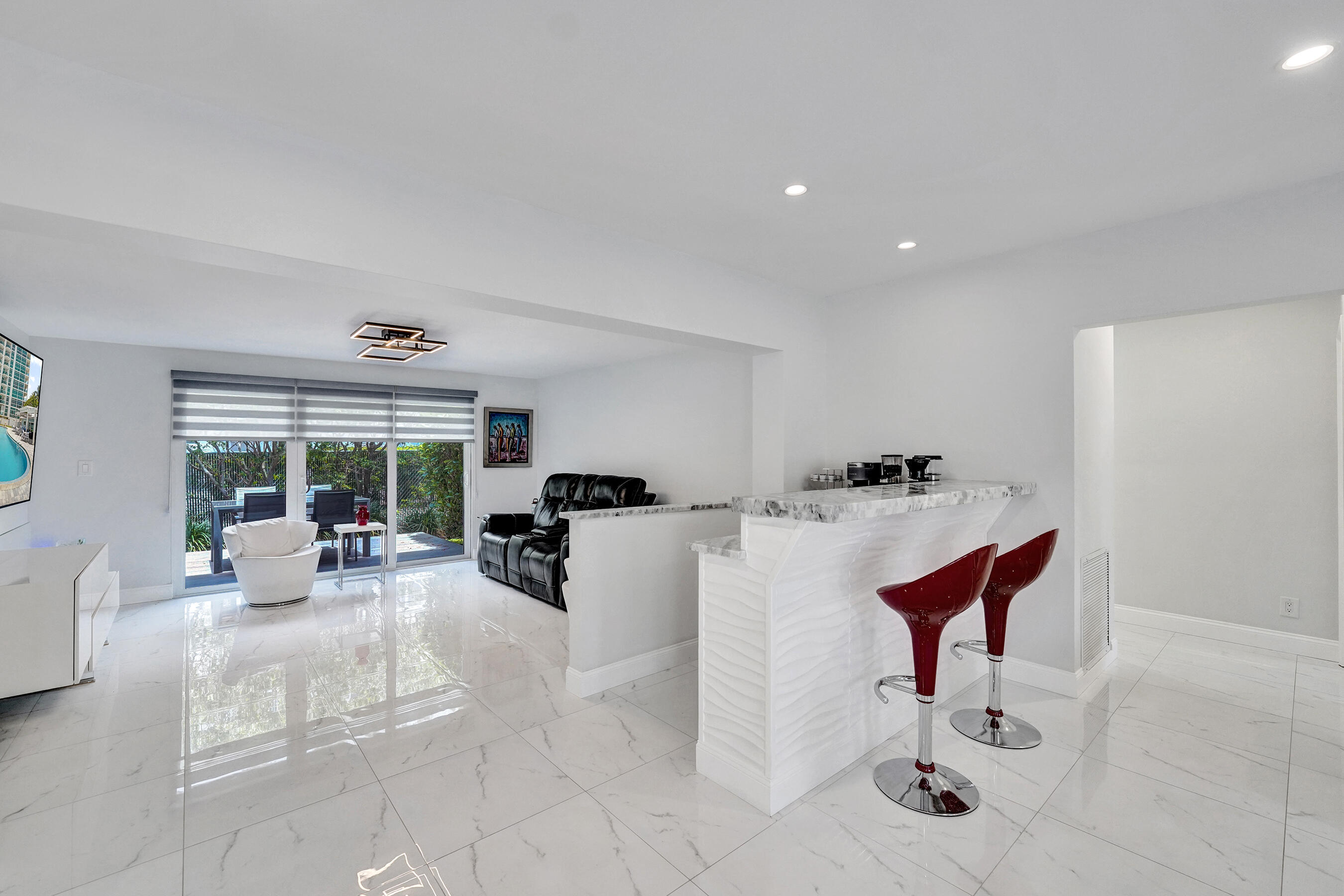 1431 S Ocean Boulevard 2 Property Photo 13