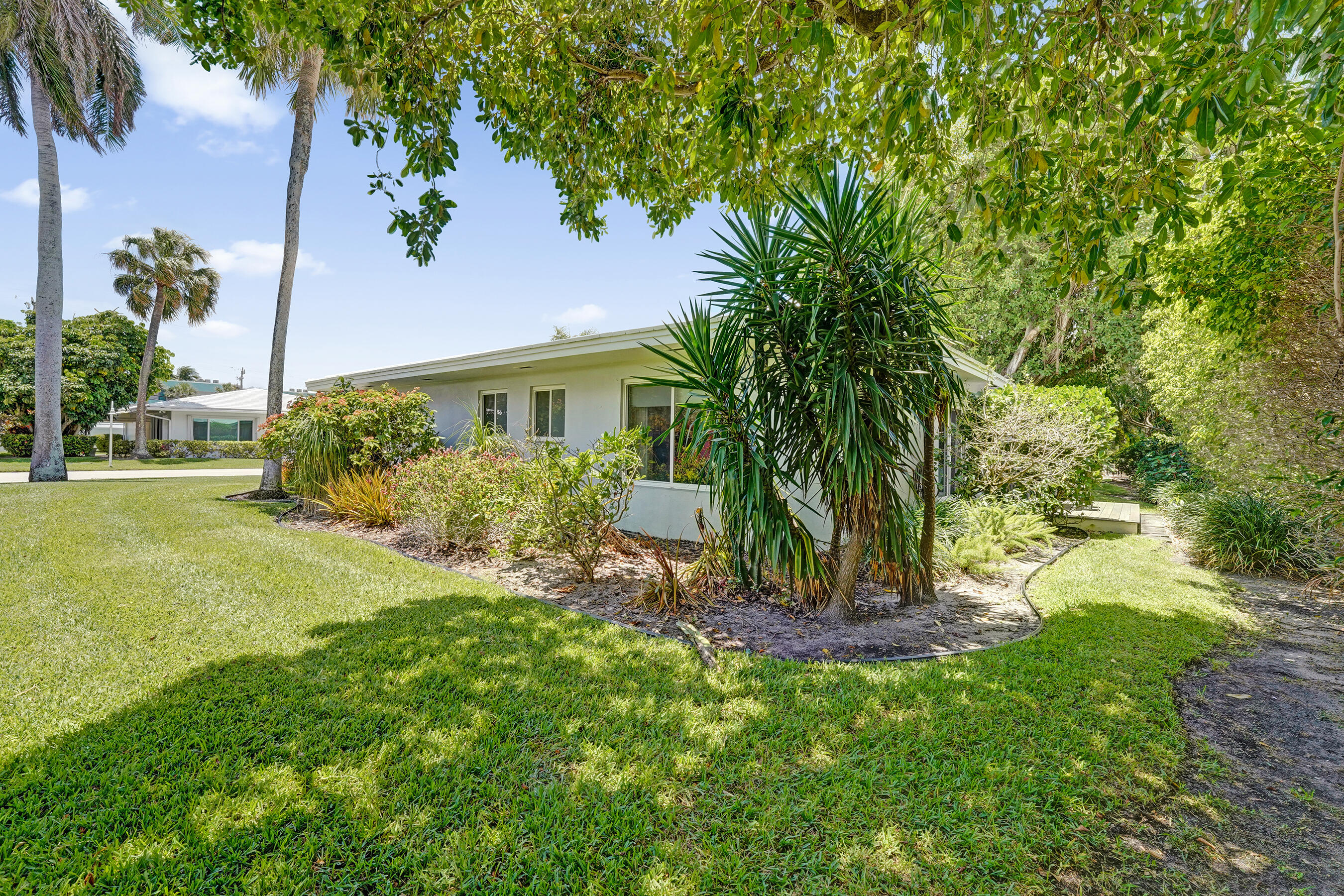 1431 S Ocean Boulevard 2 Property Photo 33