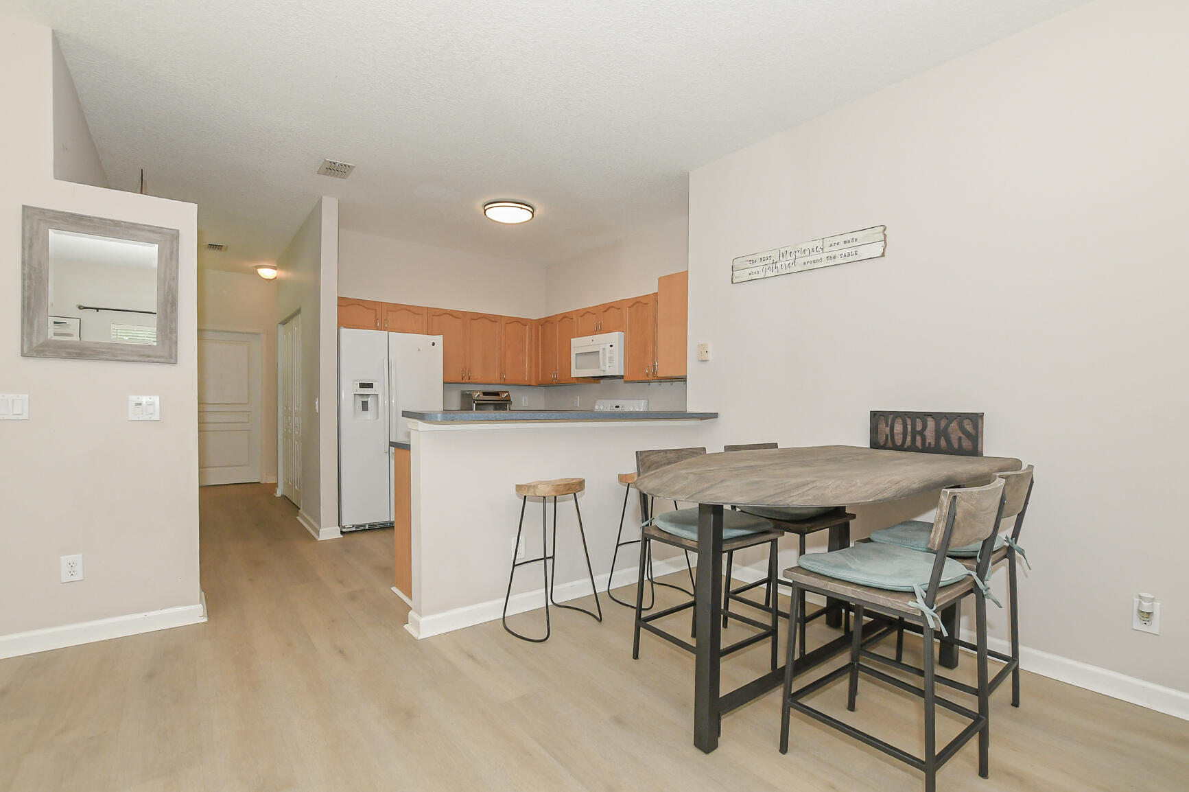649 Ne Bent Paddle Lane Property Photo 18