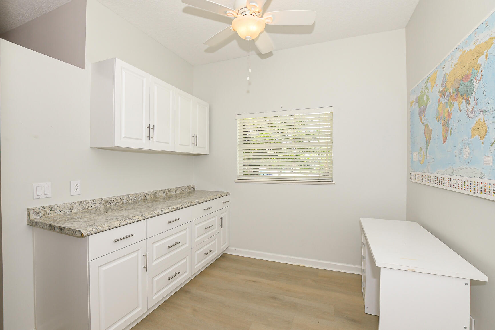 649 Ne Bent Paddle Lane Property Photo 31