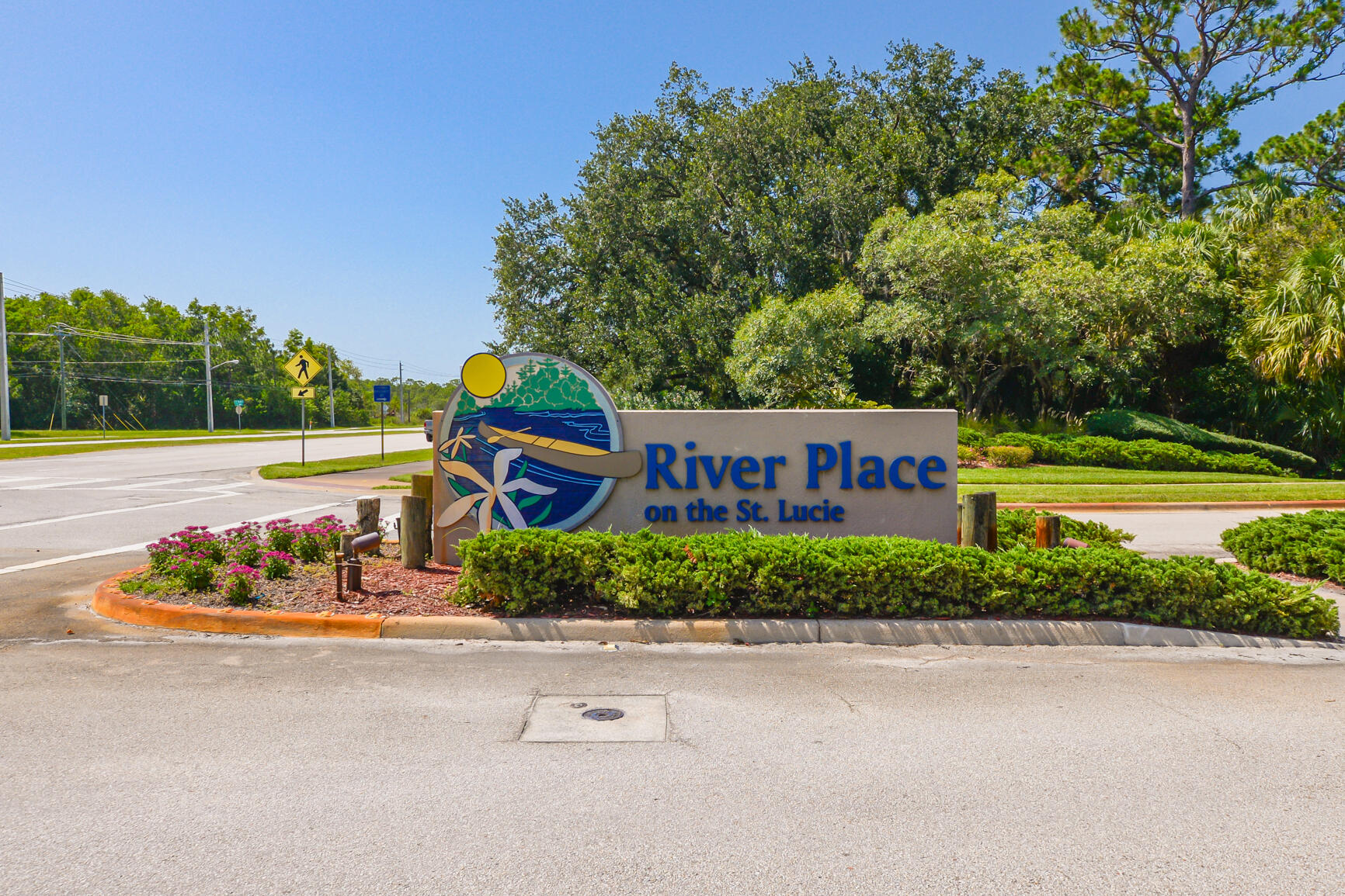 649 Ne Bent Paddle Lane Property Photo 48