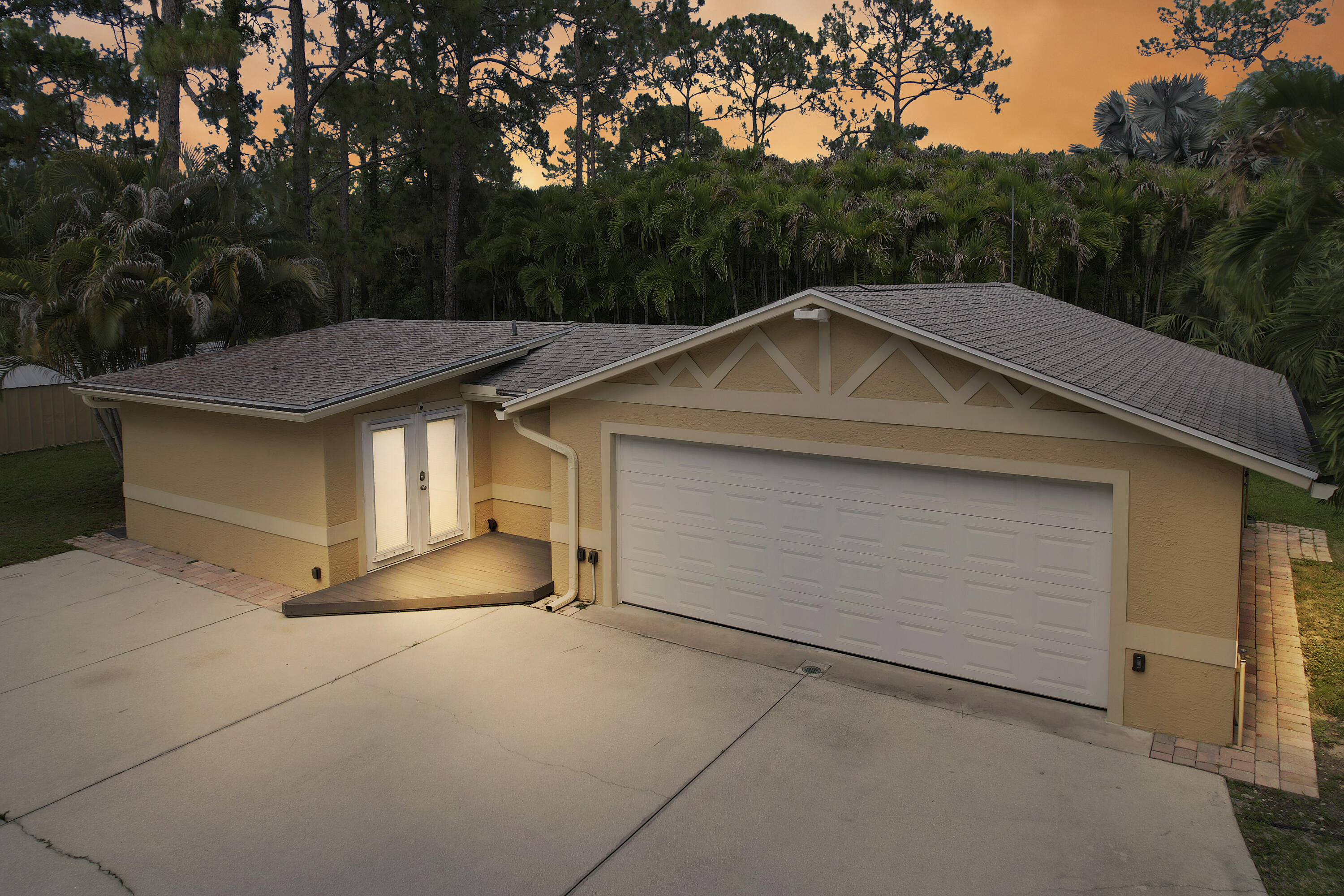 12263 Sandy Run Property Photo 3