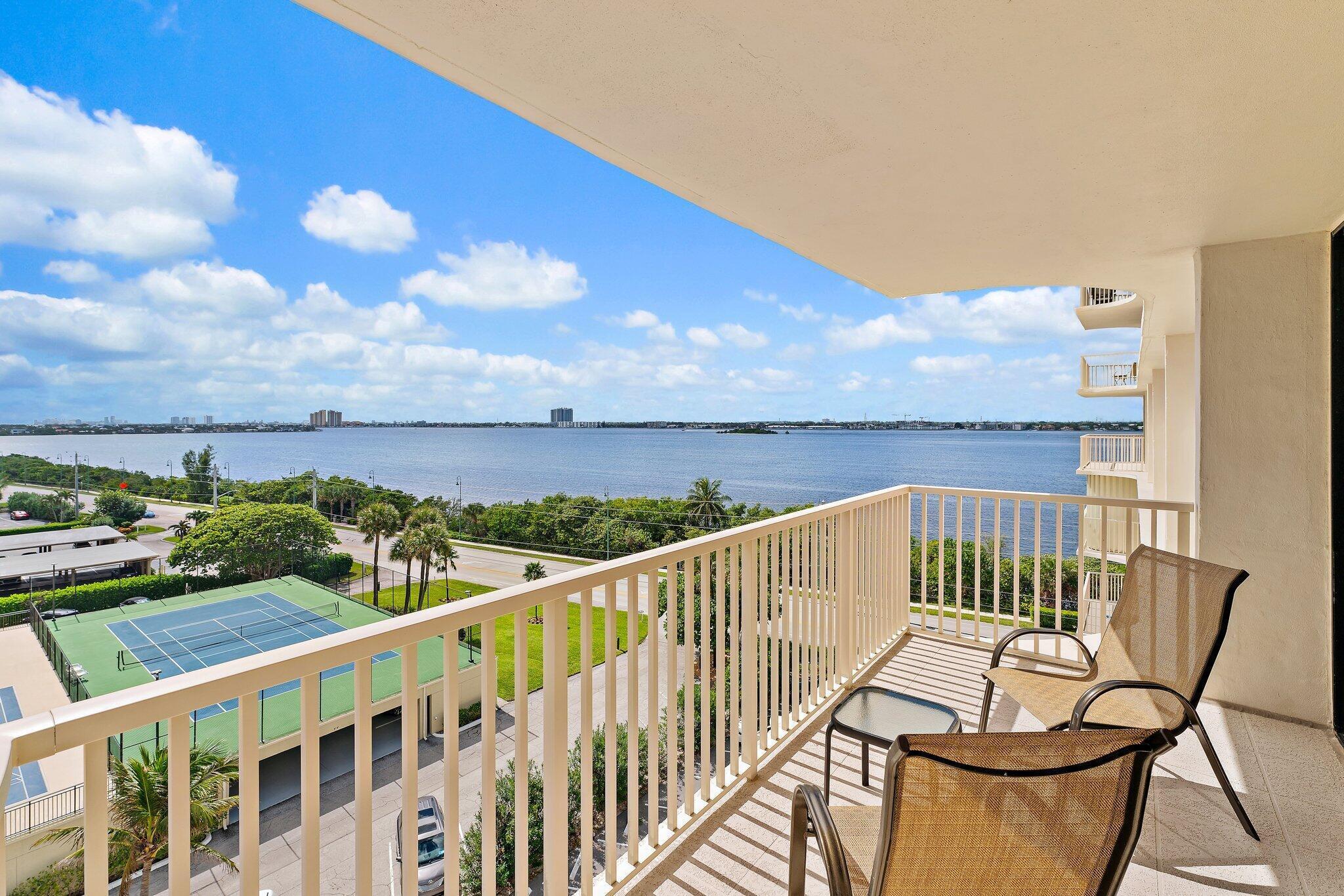5480 N Ocean Drive B6b Property Photo 2