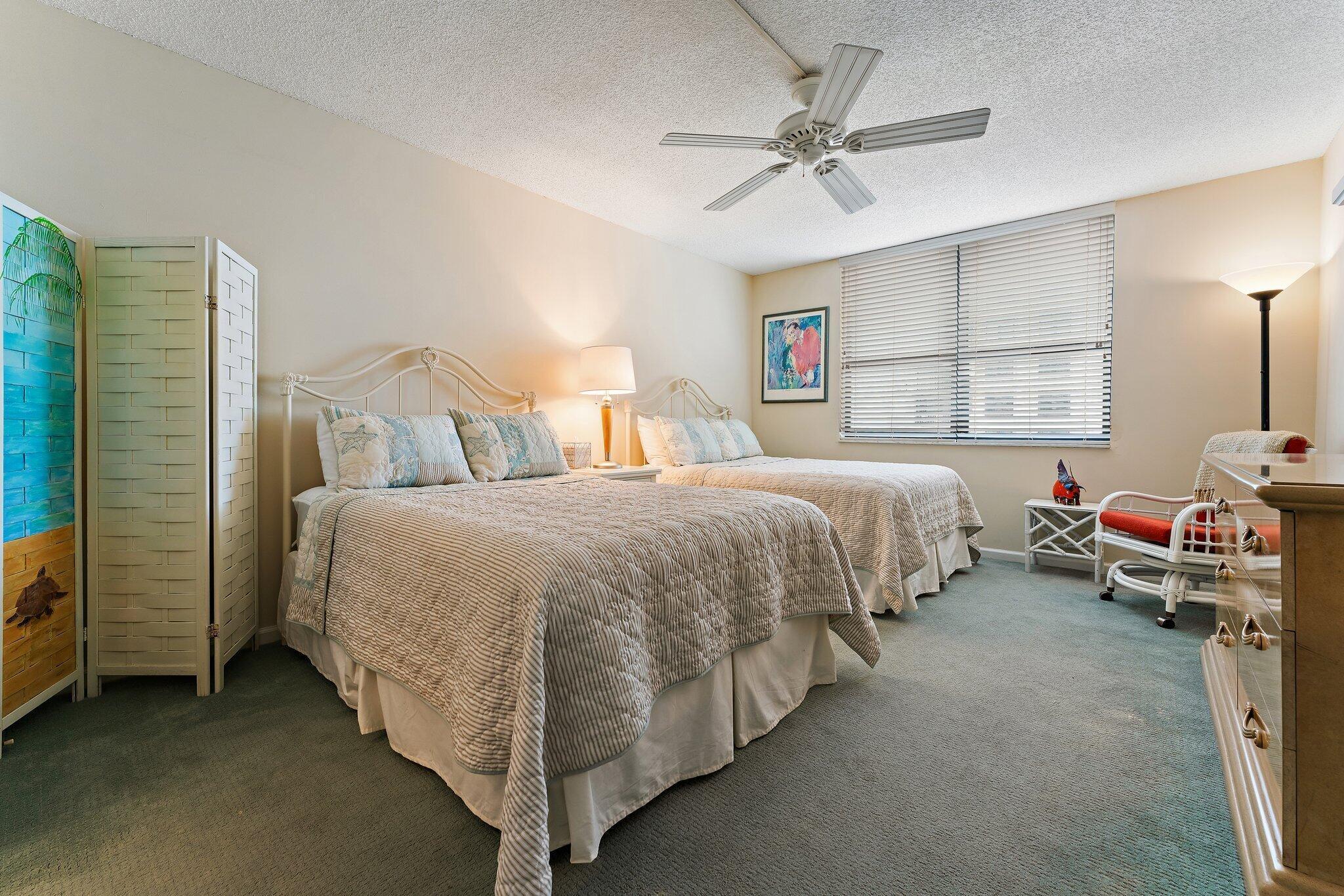 5480 N Ocean Drive B6b Property Photo 14