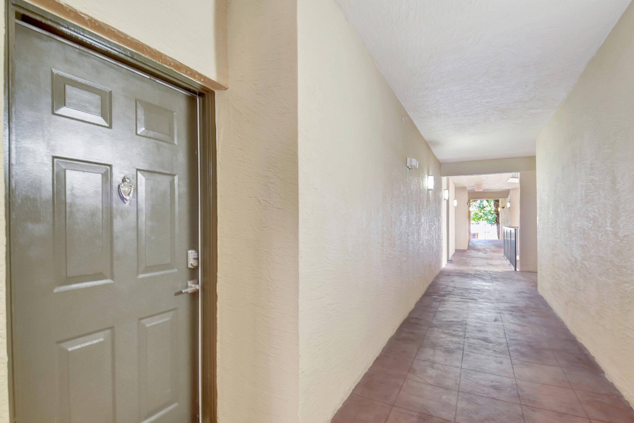 1803 N Flagler Drive 203 Property Photo 7