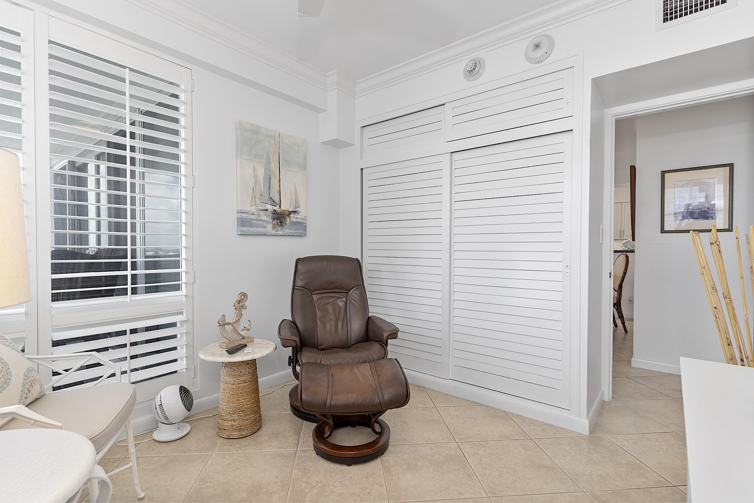 1920 S Ocean Drive 1611 Property Photo 21