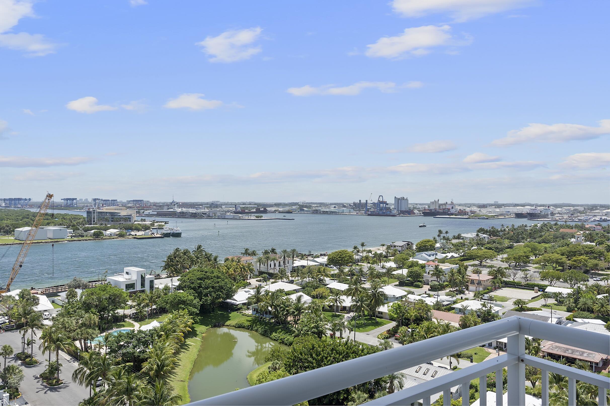 1920 S Ocean Drive 1611 Property Photo 39