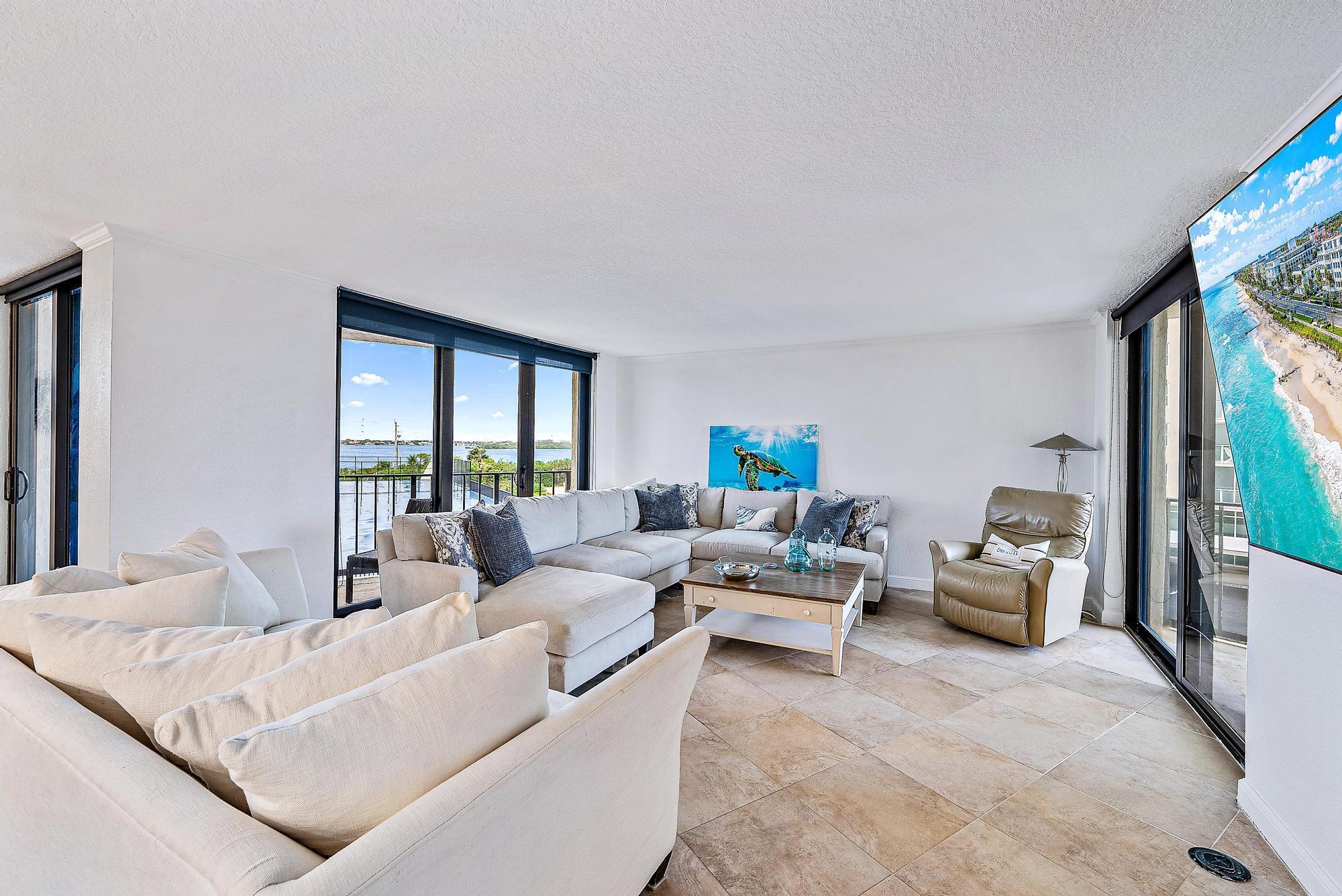 5420 N Ocean Drive 305 Property Photo 7