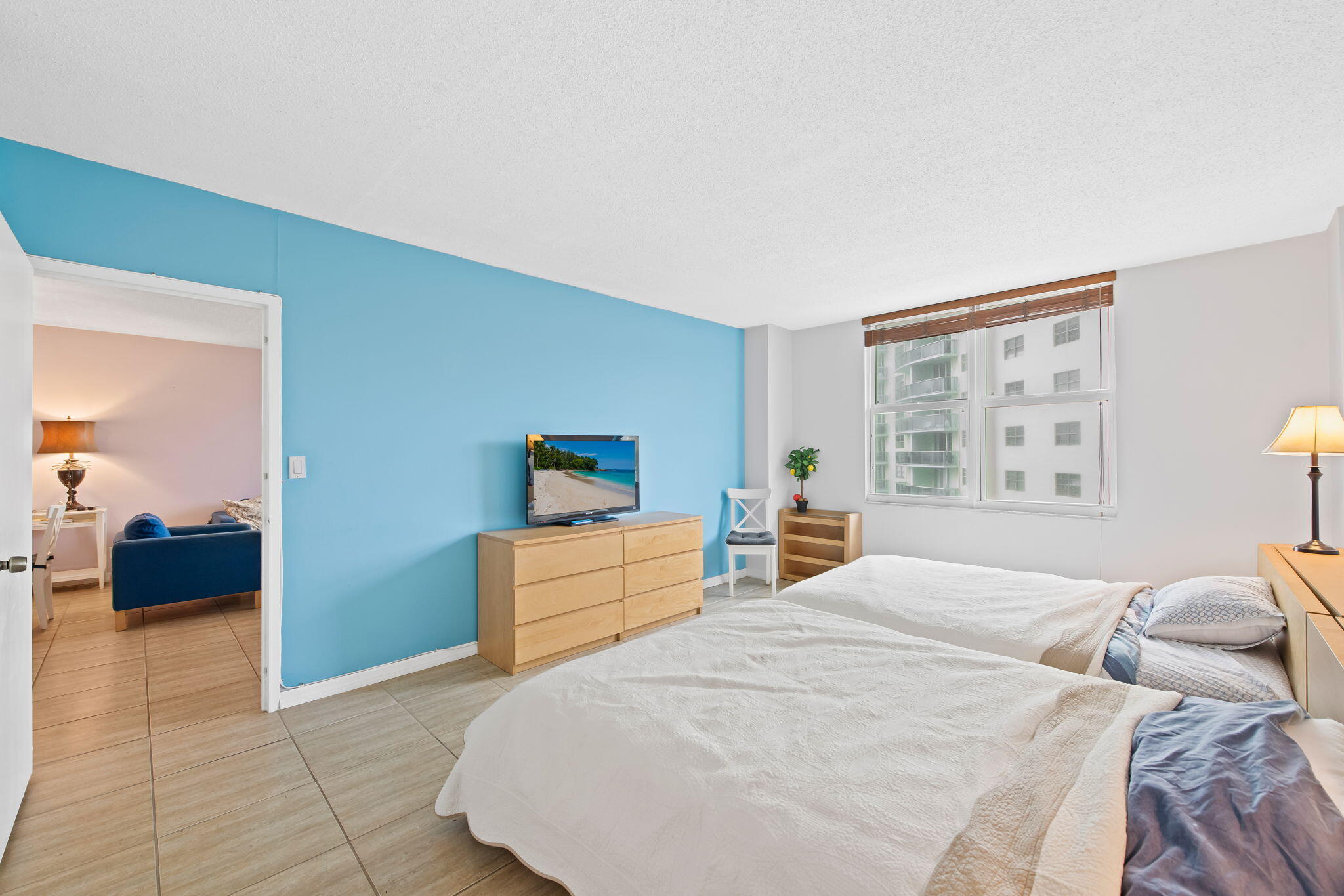3725 S Ocean Drive 420 Property Photo 10