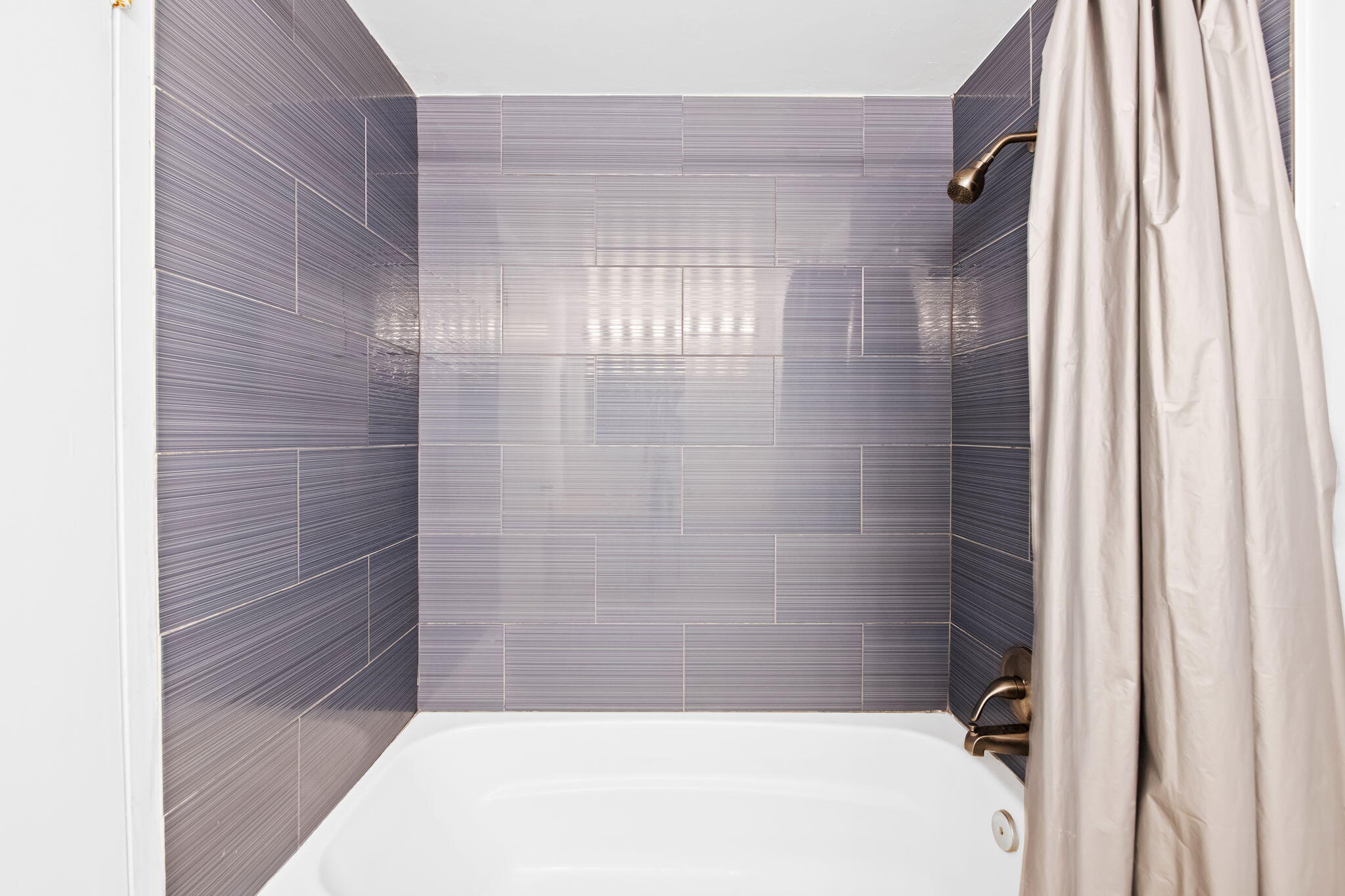 3725 S Ocean Drive 420 Property Photo 13