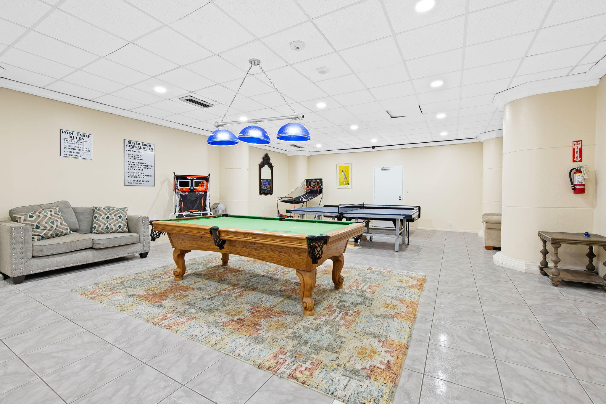 3725 S Ocean Drive 420 Property Photo 14