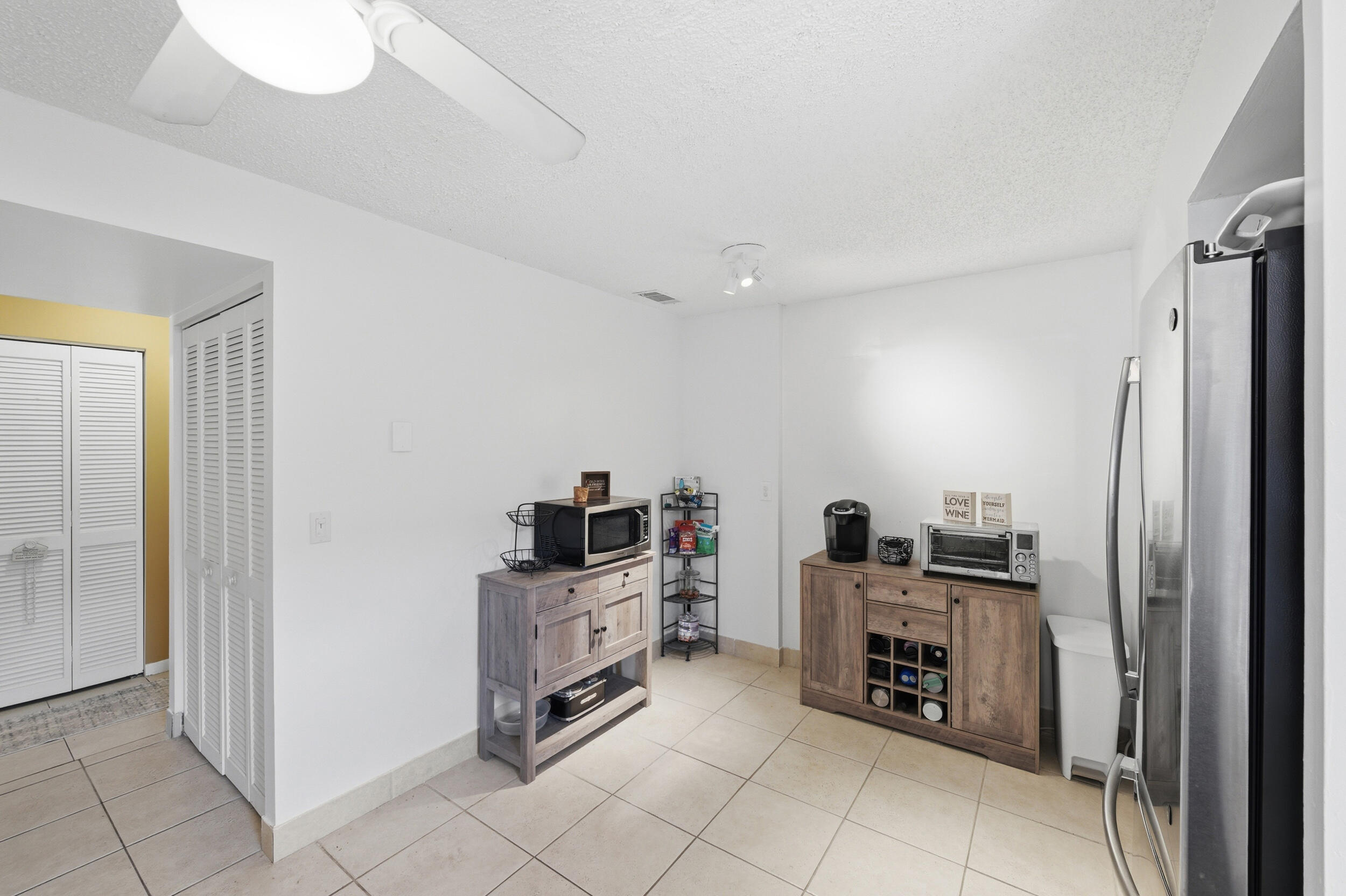 10222 Pine Drive Property Photo 10