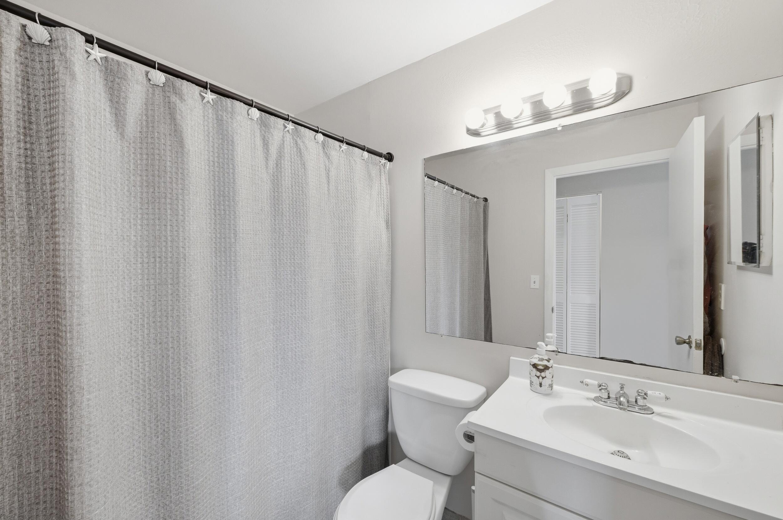 10222 Pine Drive Property Photo 12