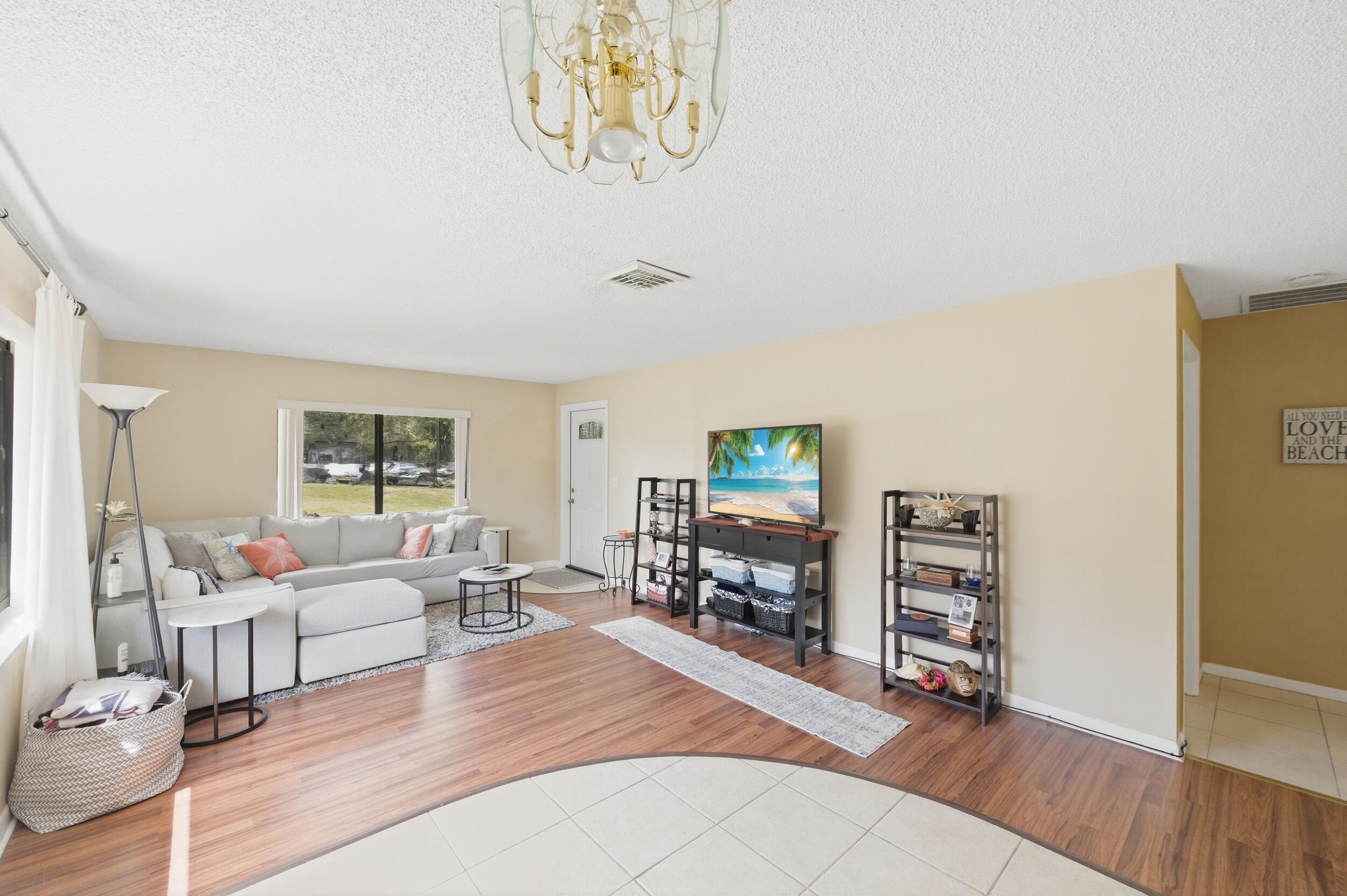 10222 Pine Drive Property Photo 22