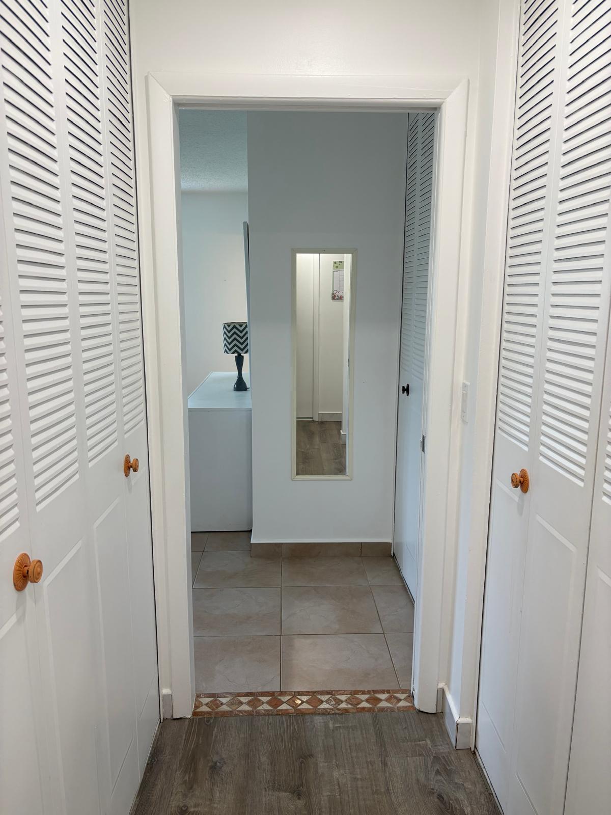 2522 Emory Drive E A Property Photo 6
