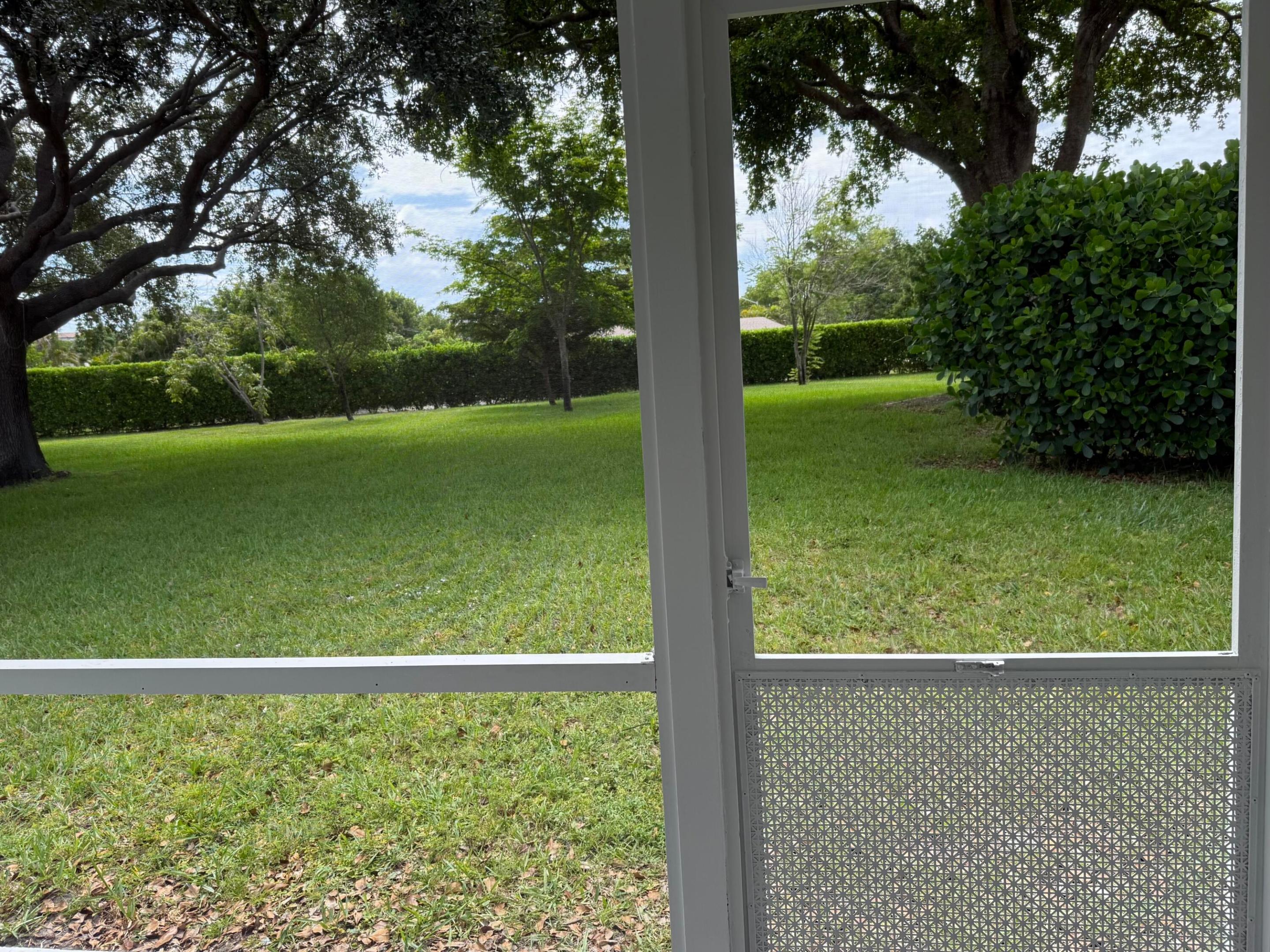 96 Del Rio Boulevard Property Photo 15