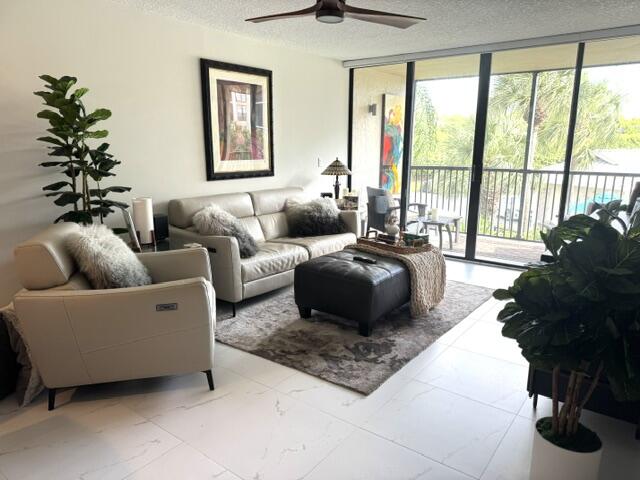 21 Royal Palm Way 2020 Property Photo 14