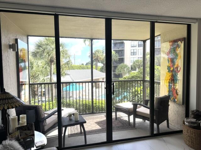 21 Royal Palm Way 2020 Property Photo 16