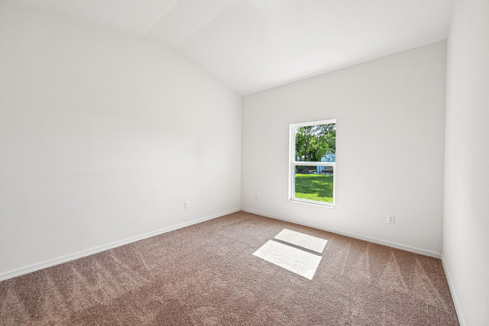 5808 Sunset Boulevard Property Photo 10