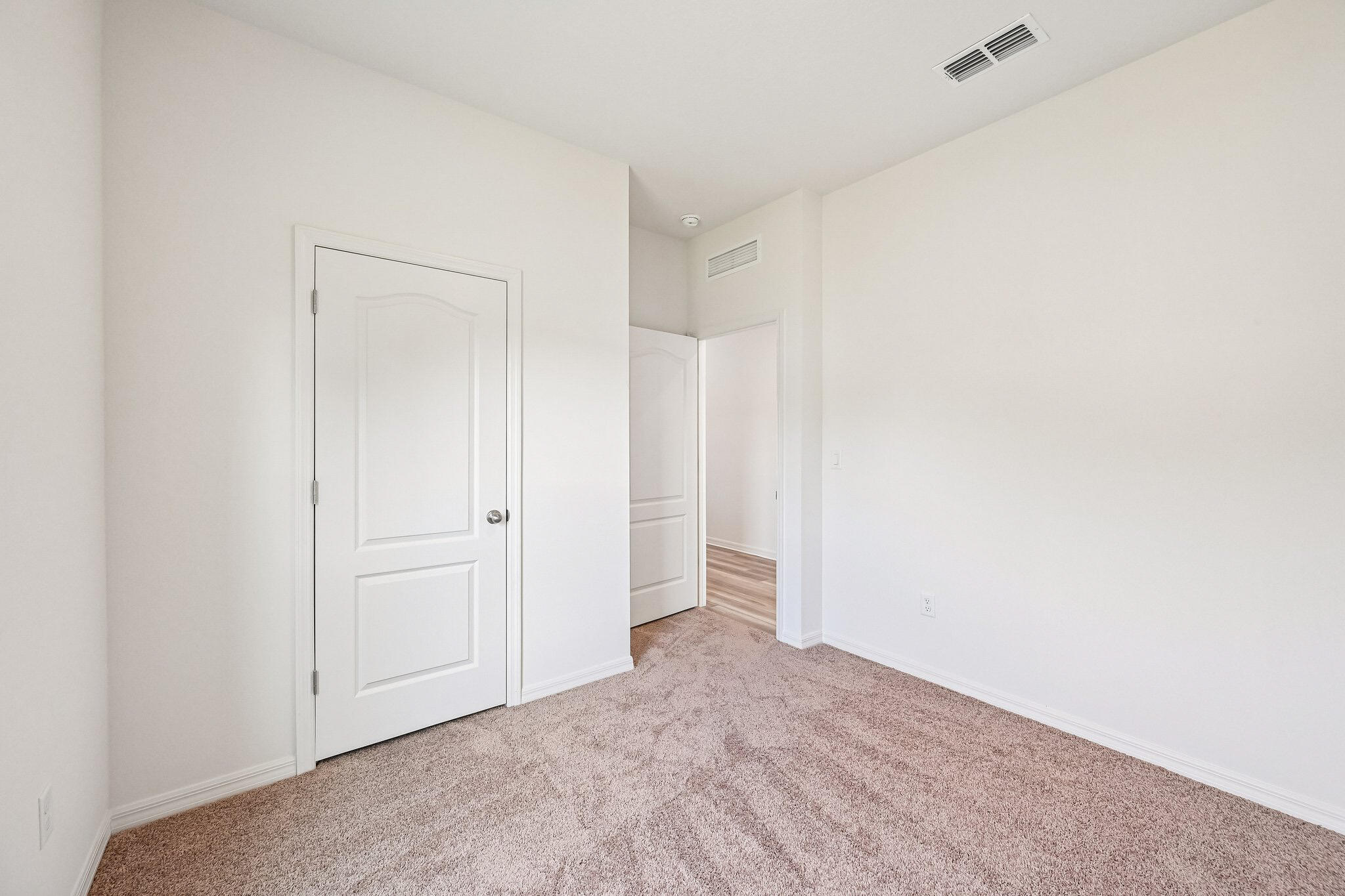 5808 Sunset Boulevard Property Photo 19