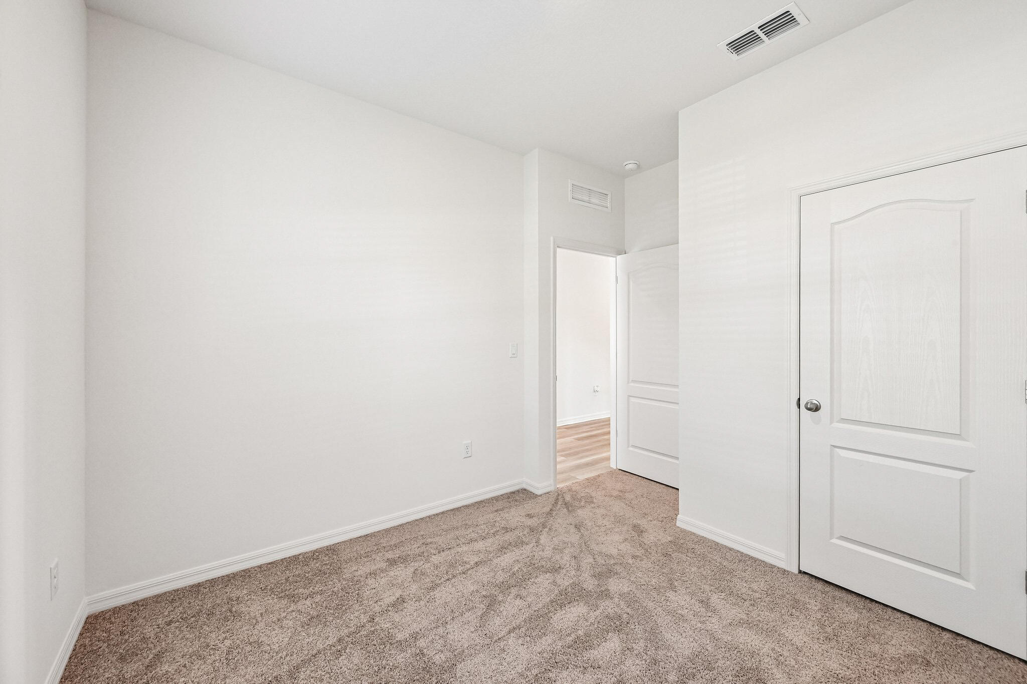 5808 Sunset Boulevard Property Photo 22
