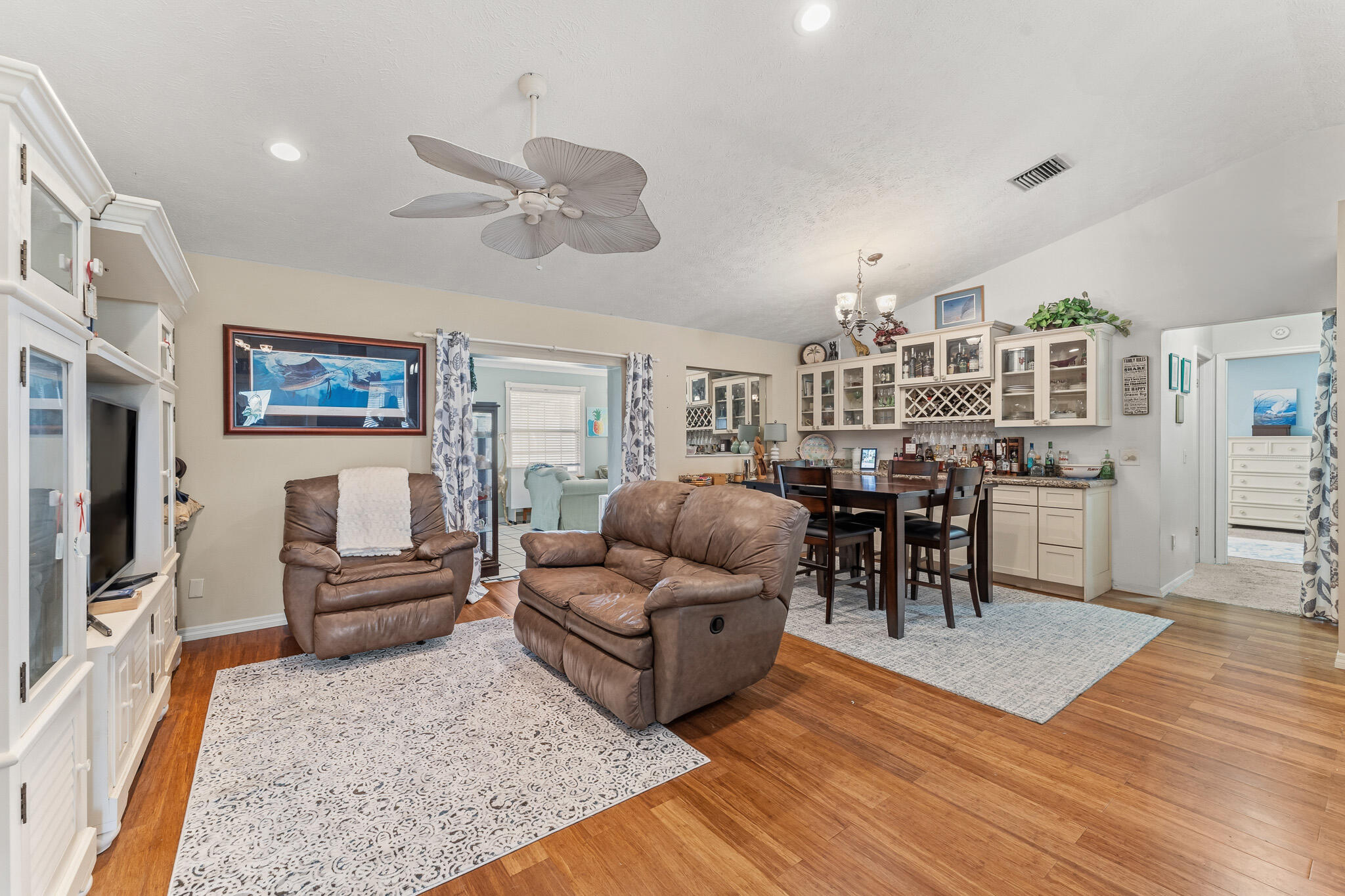 4459 Se Kubin Avenue Property Photo 4
