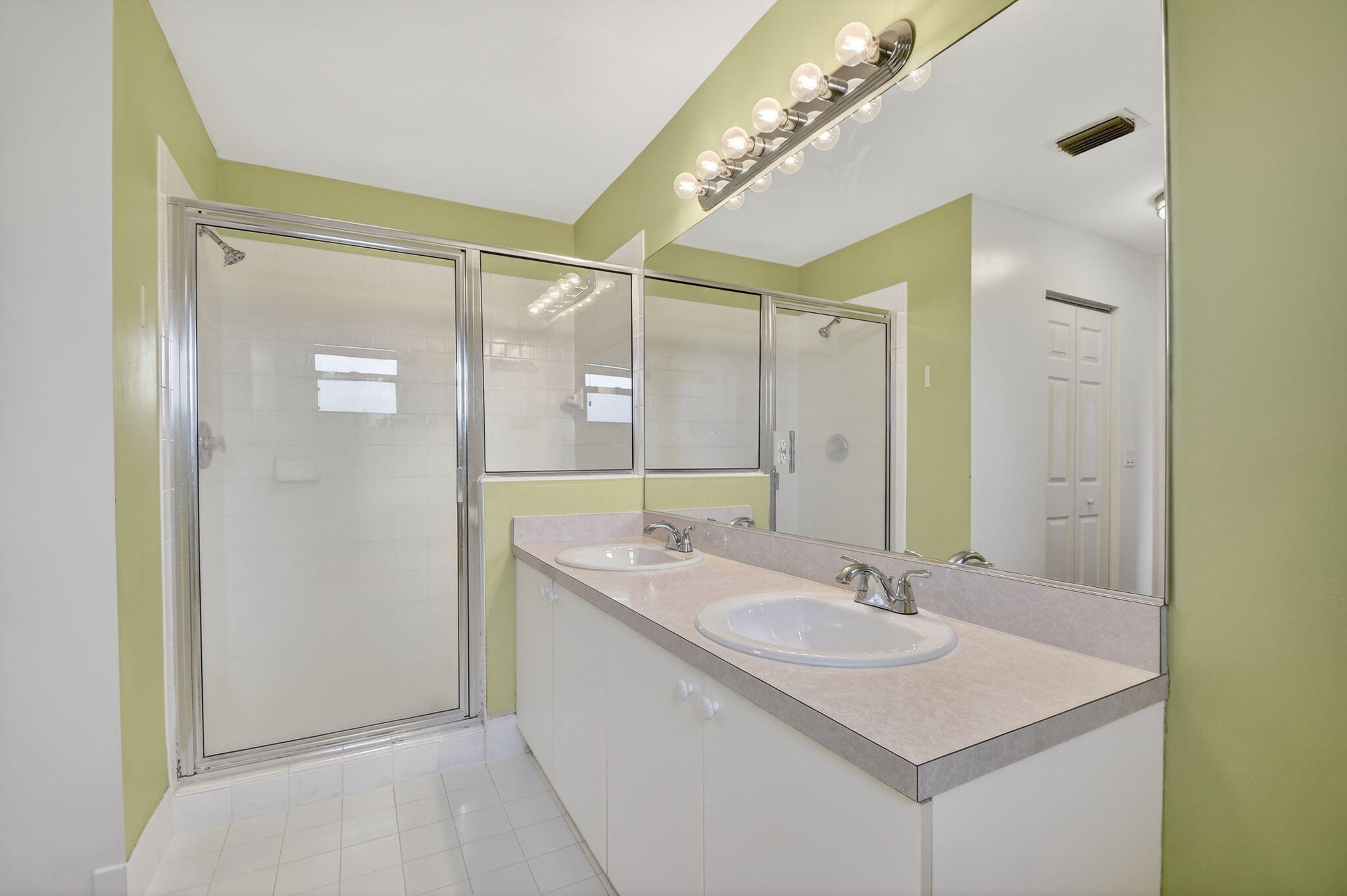 1856 Capeside Circle Property Photo 27