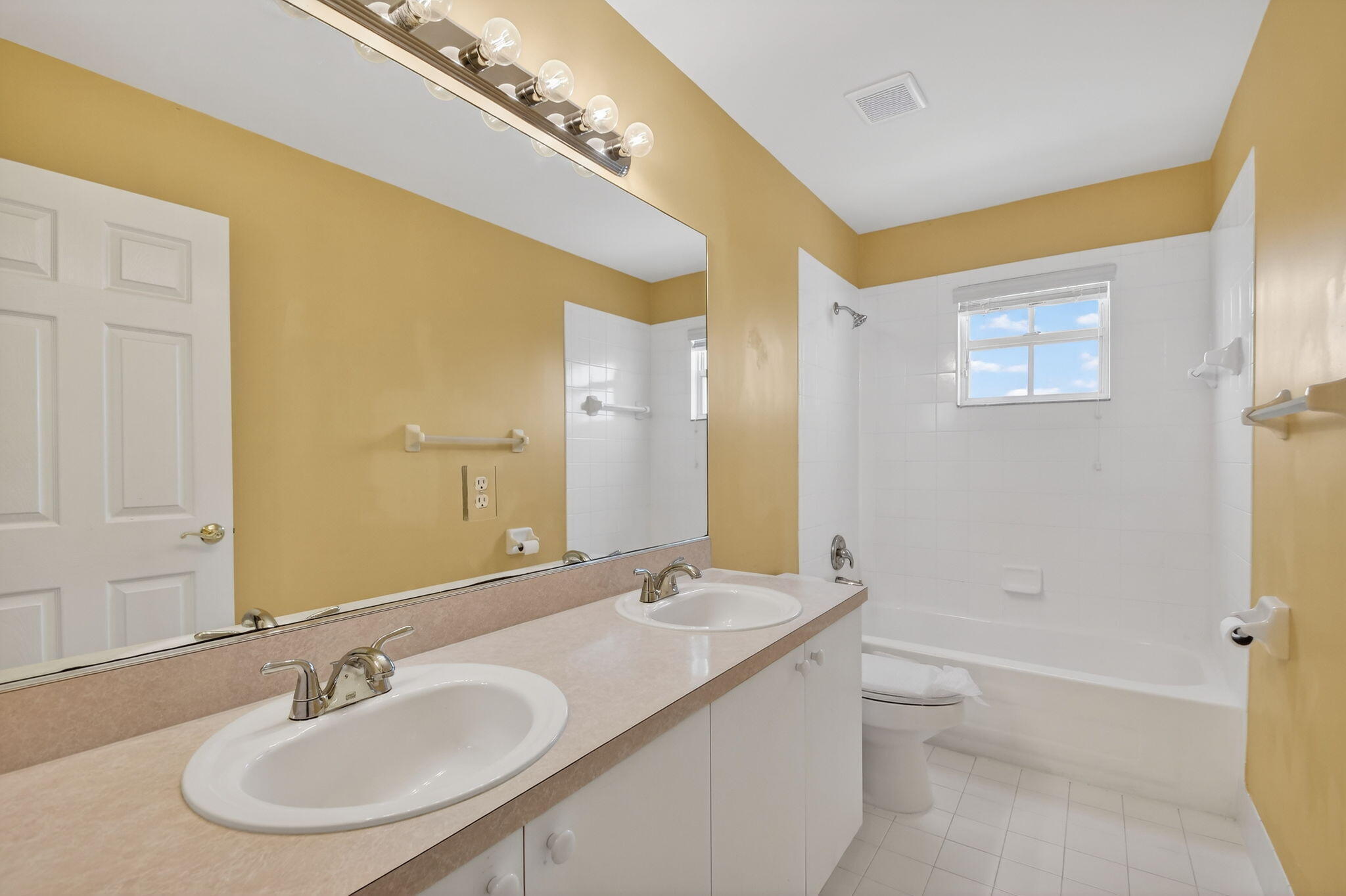 1856 Capeside Circle Property Photo 30