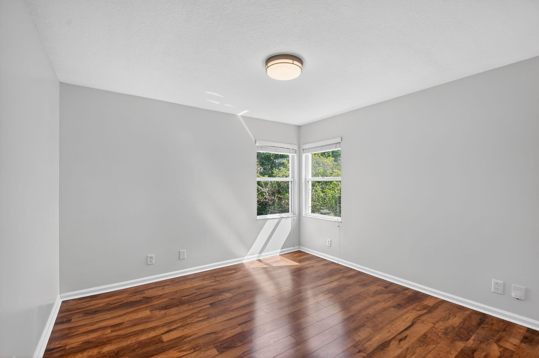 1856 Capeside Circle Property Photo 31