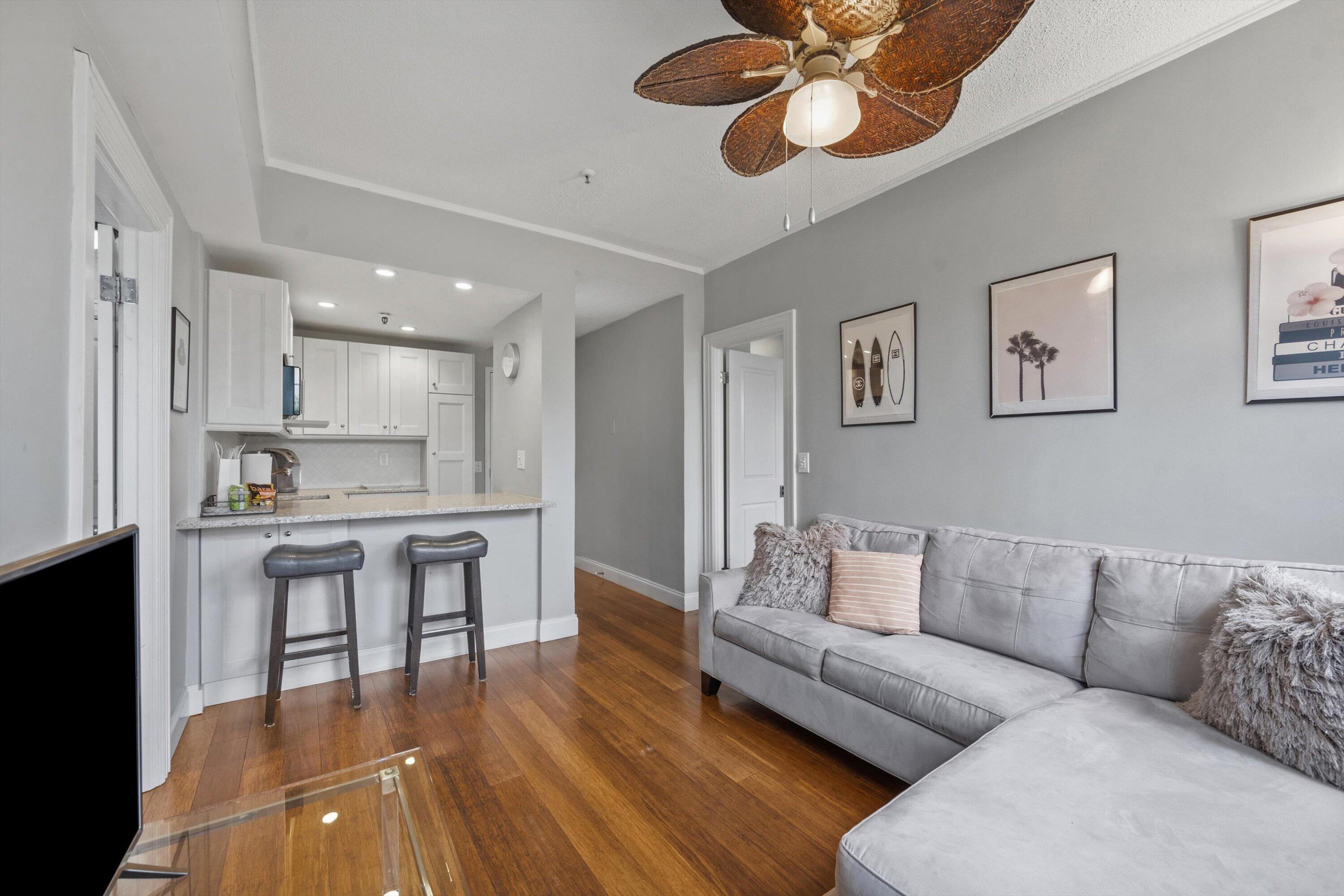 235 Sunrise Avenue 3232 Property Photo 6