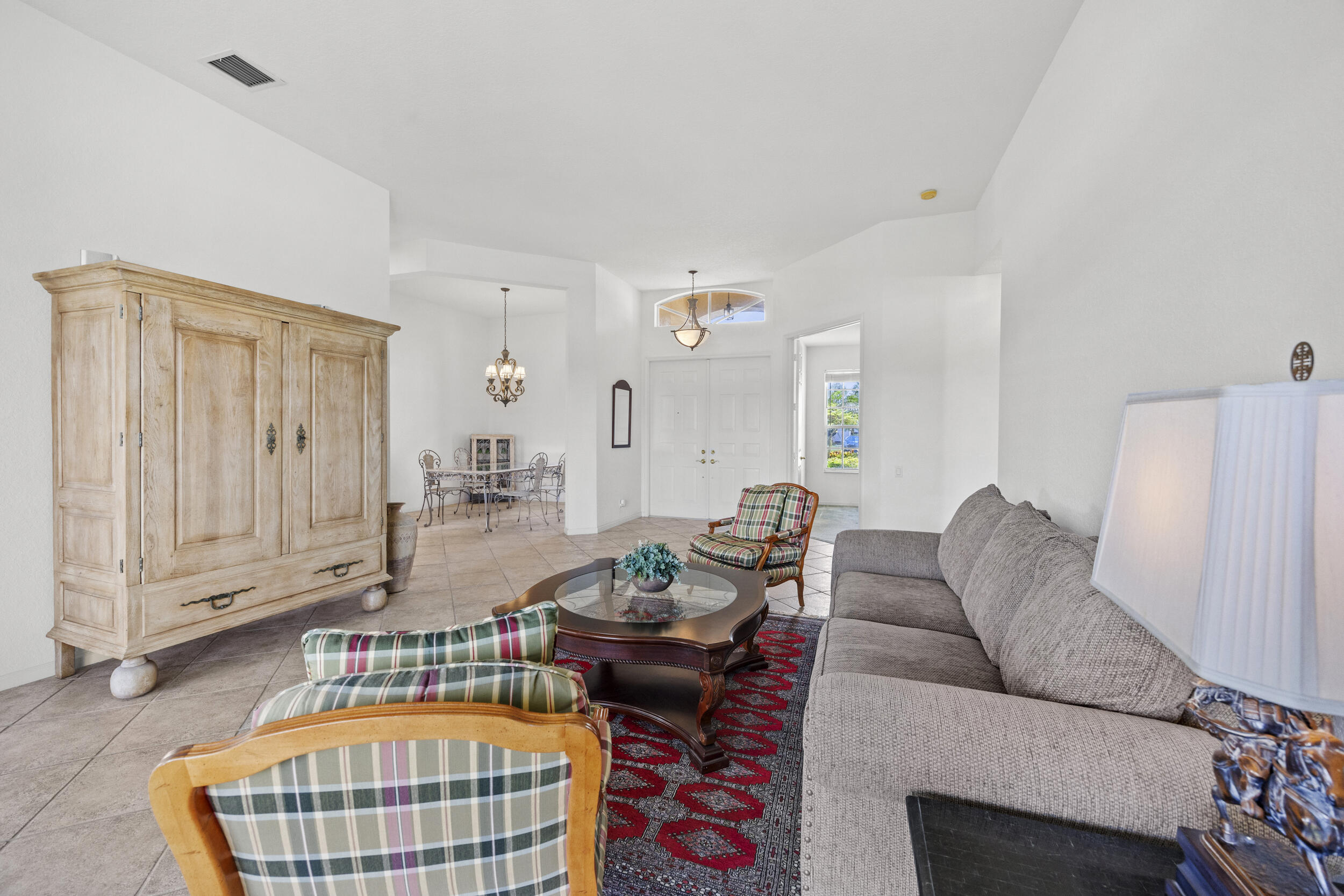 6721 Arno Way Property Photo 6