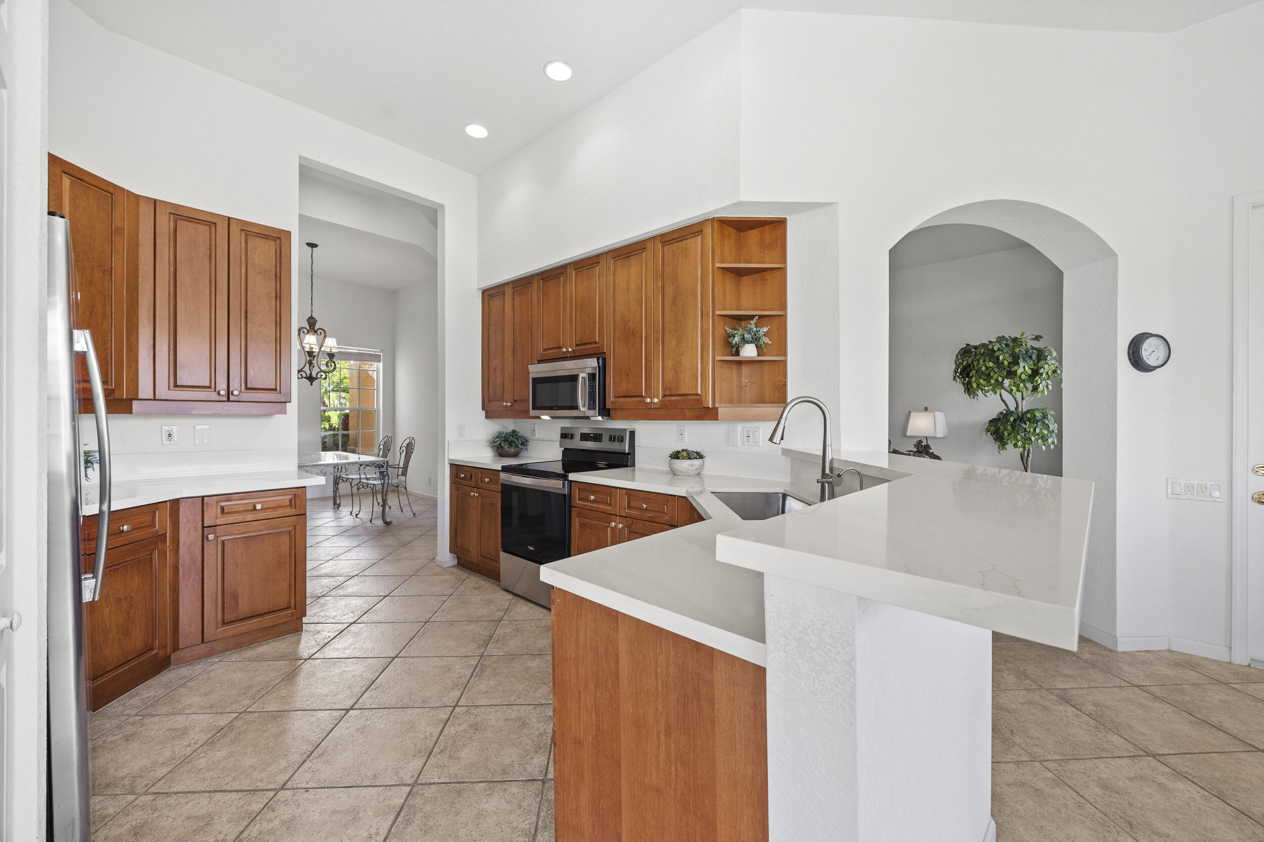 6721 Arno Way Property Photo 10