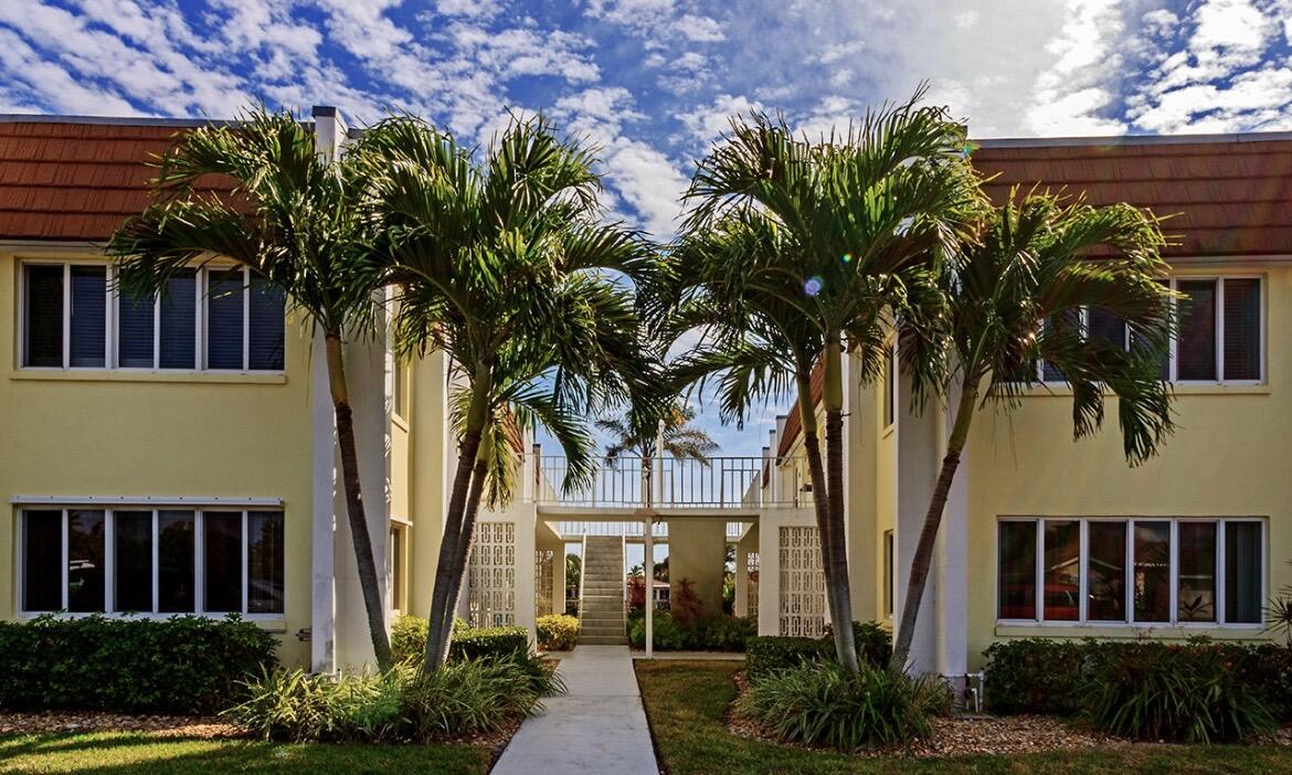 1309 Bayshore Drive 203 Property Photo 4