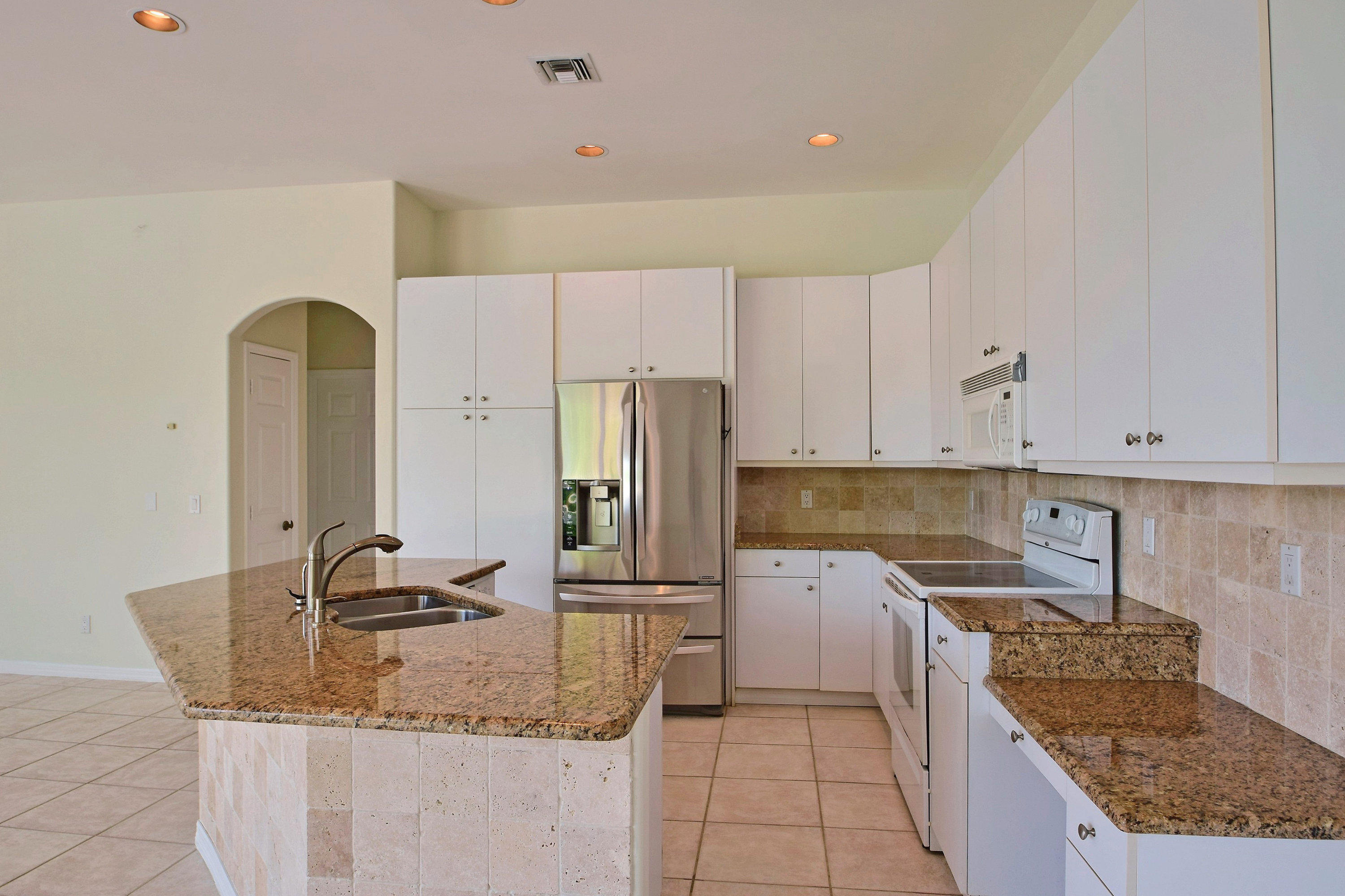 705 Bahia Mar Road Property Photo 3