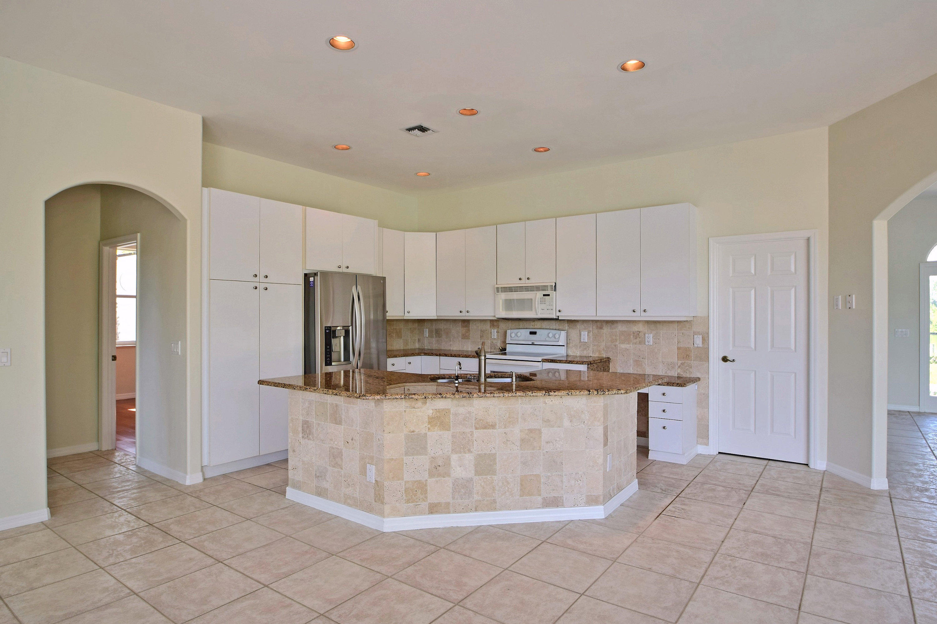 705 Bahia Mar Road Property Photo 4
