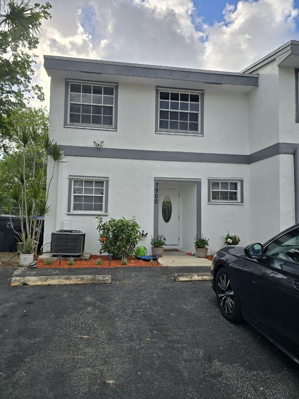 7900 SW 7th Place
